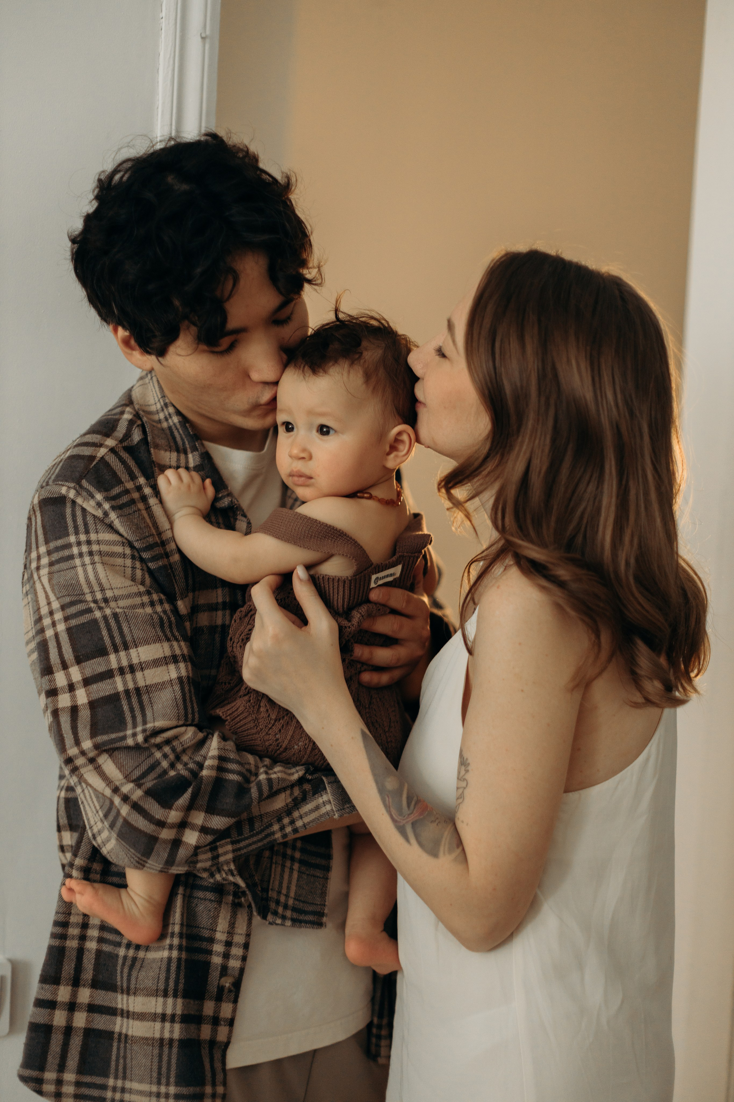 Семейная съемка в домашней обстановке. Семейный фотограф в Чехове