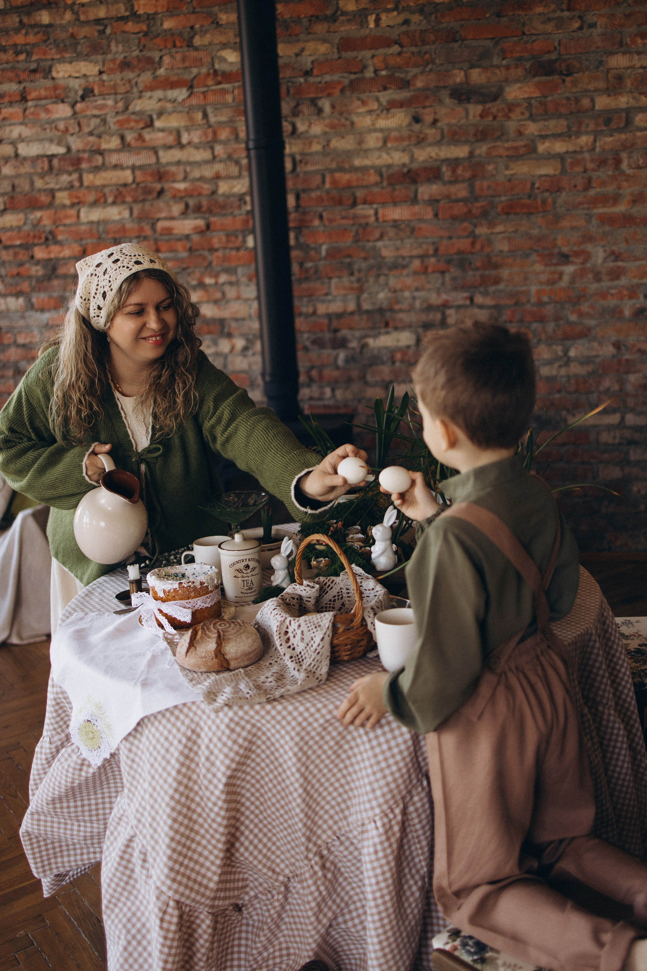 Семейная съемка в фотокоттедже. Семейный фотограф в Чехове