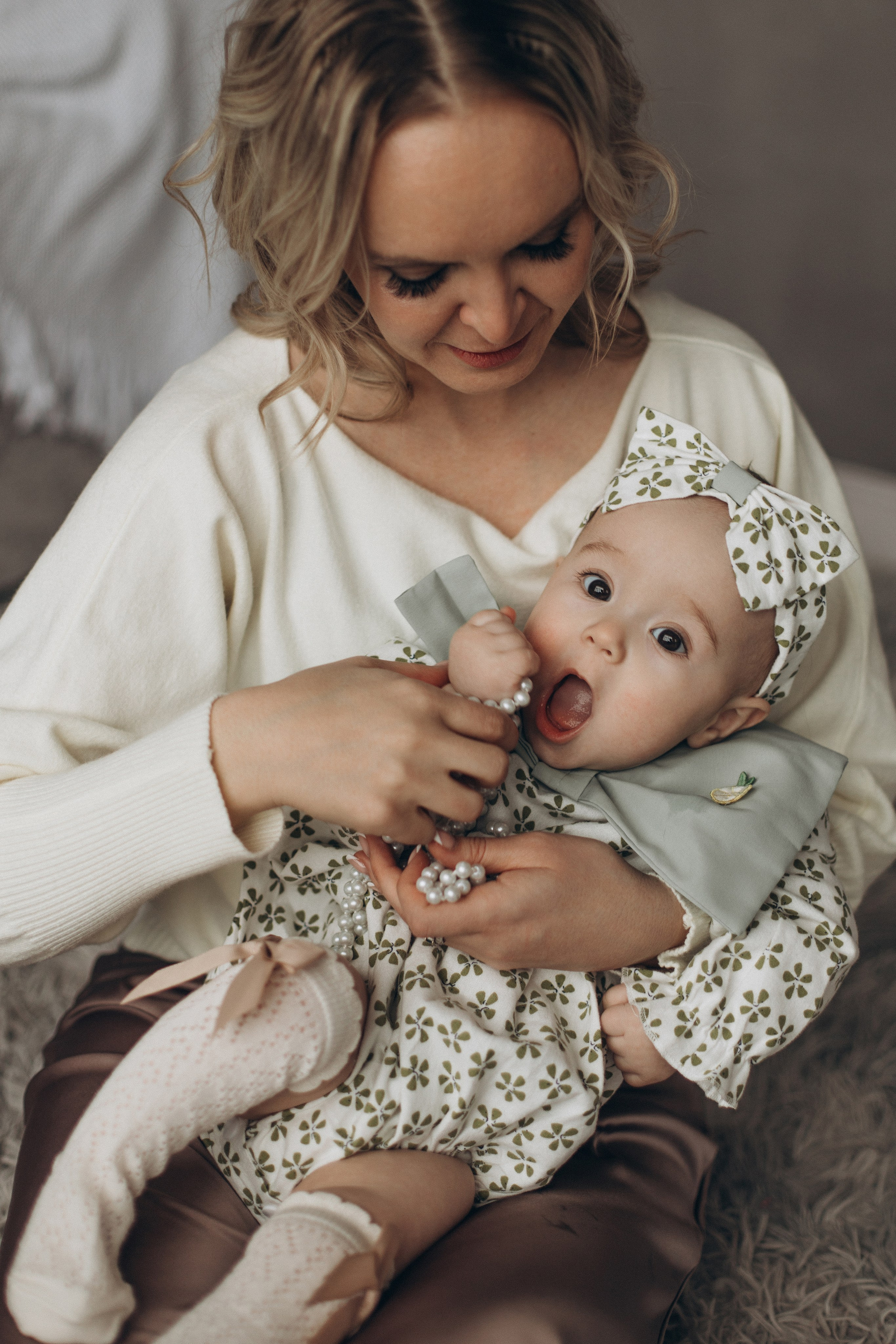 Семейная съемка с малышом в студии. Семейный фотограф в Чехове