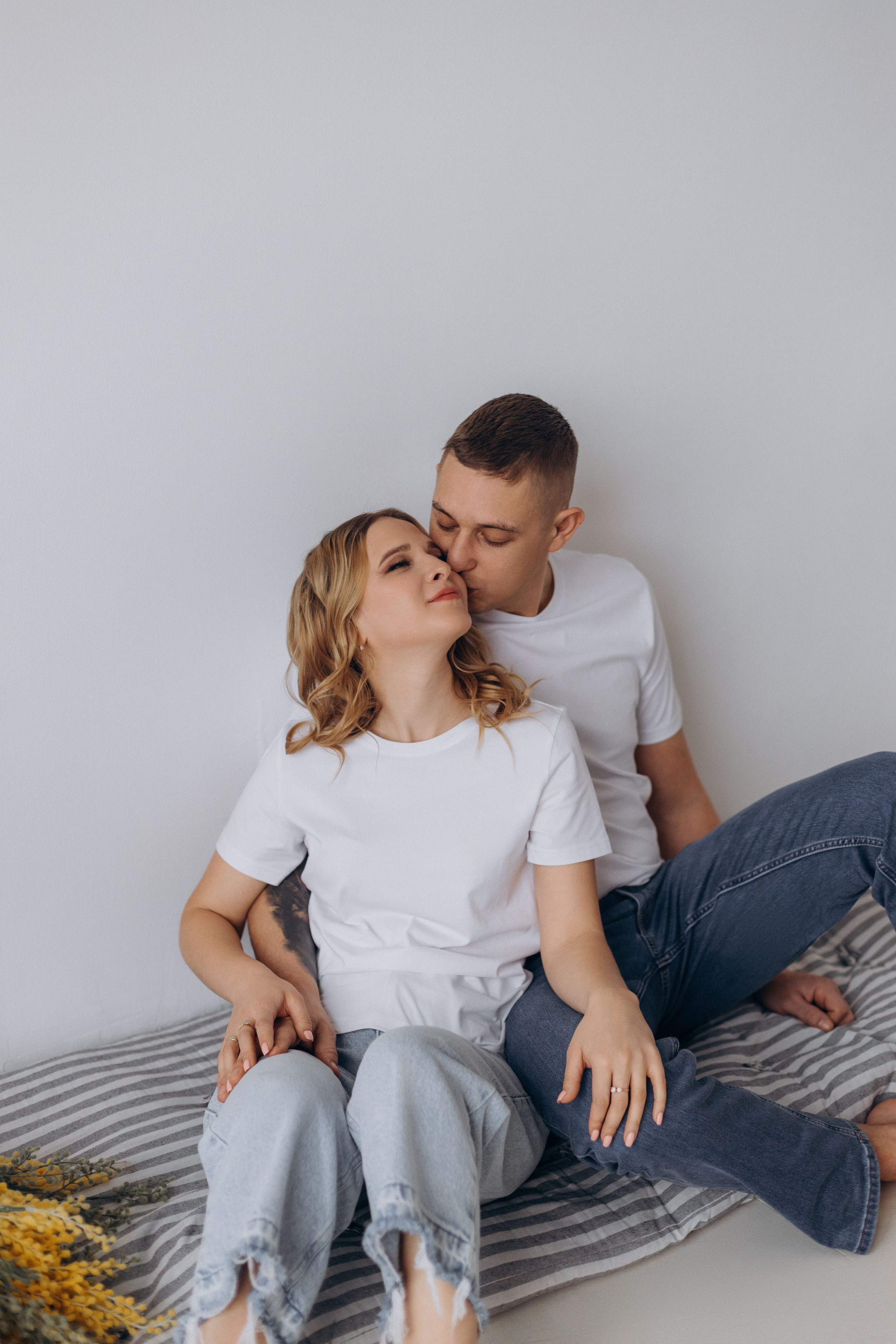 Фотоистория для двоих в студии. Семейный фотограф в Чехове