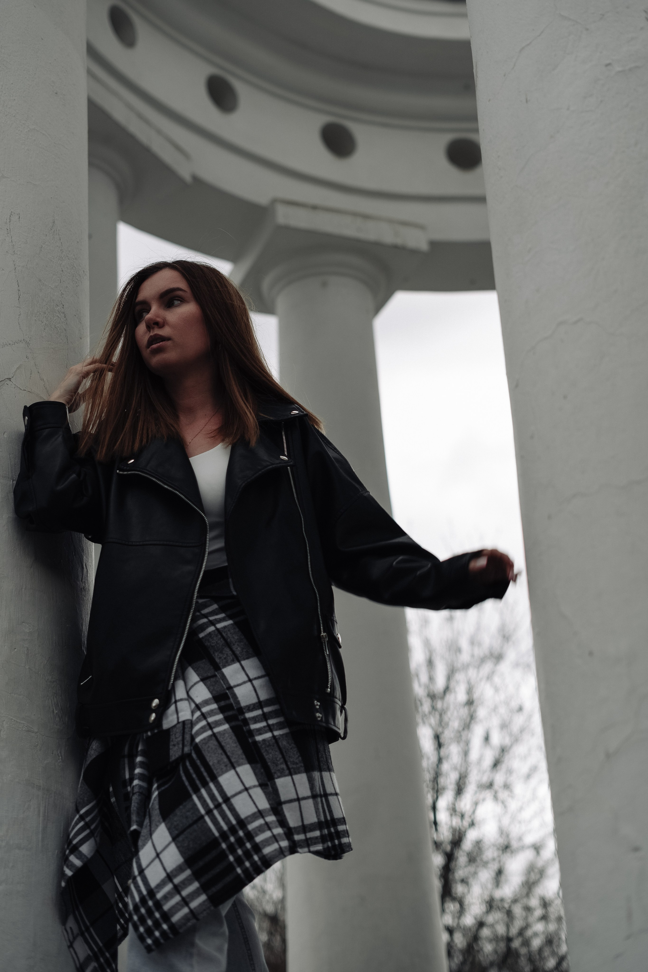 Эльвира — портретная street съемка в парке. Фотограф в Екатеринбурге Мария Меньщикова