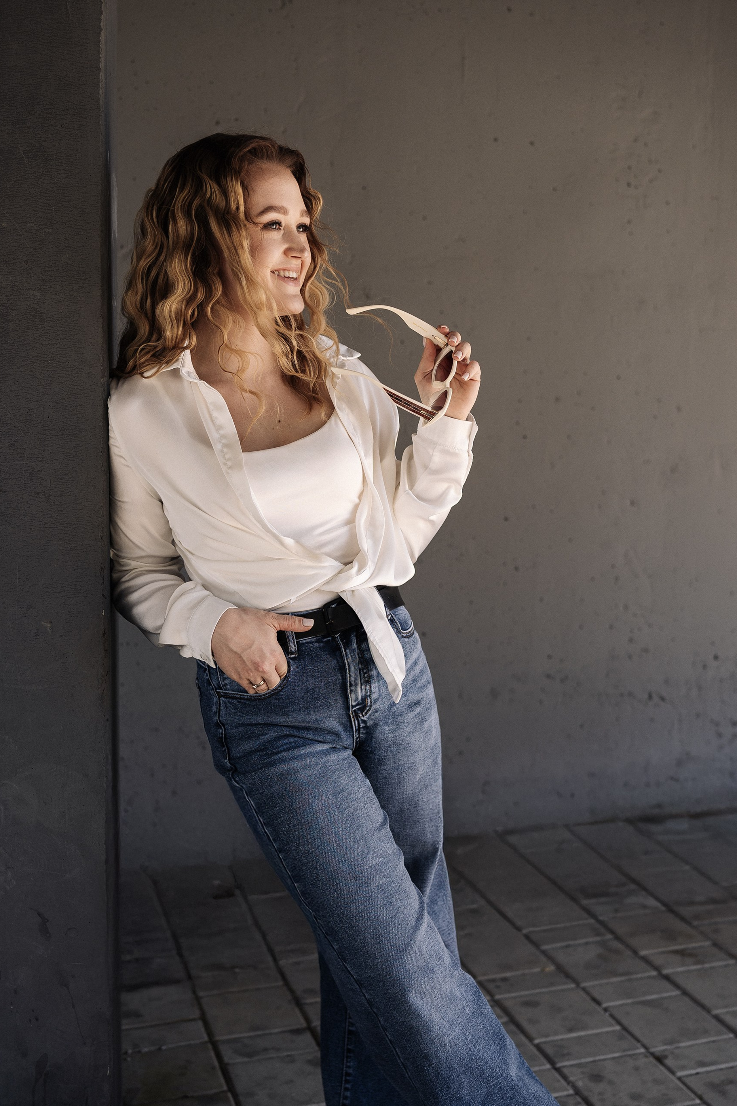 Екатерина — быстрая 30 минутная съемка портрета во время прогулки (street съемка). Фотограф в Екатеринбурге Мария Меньщикова