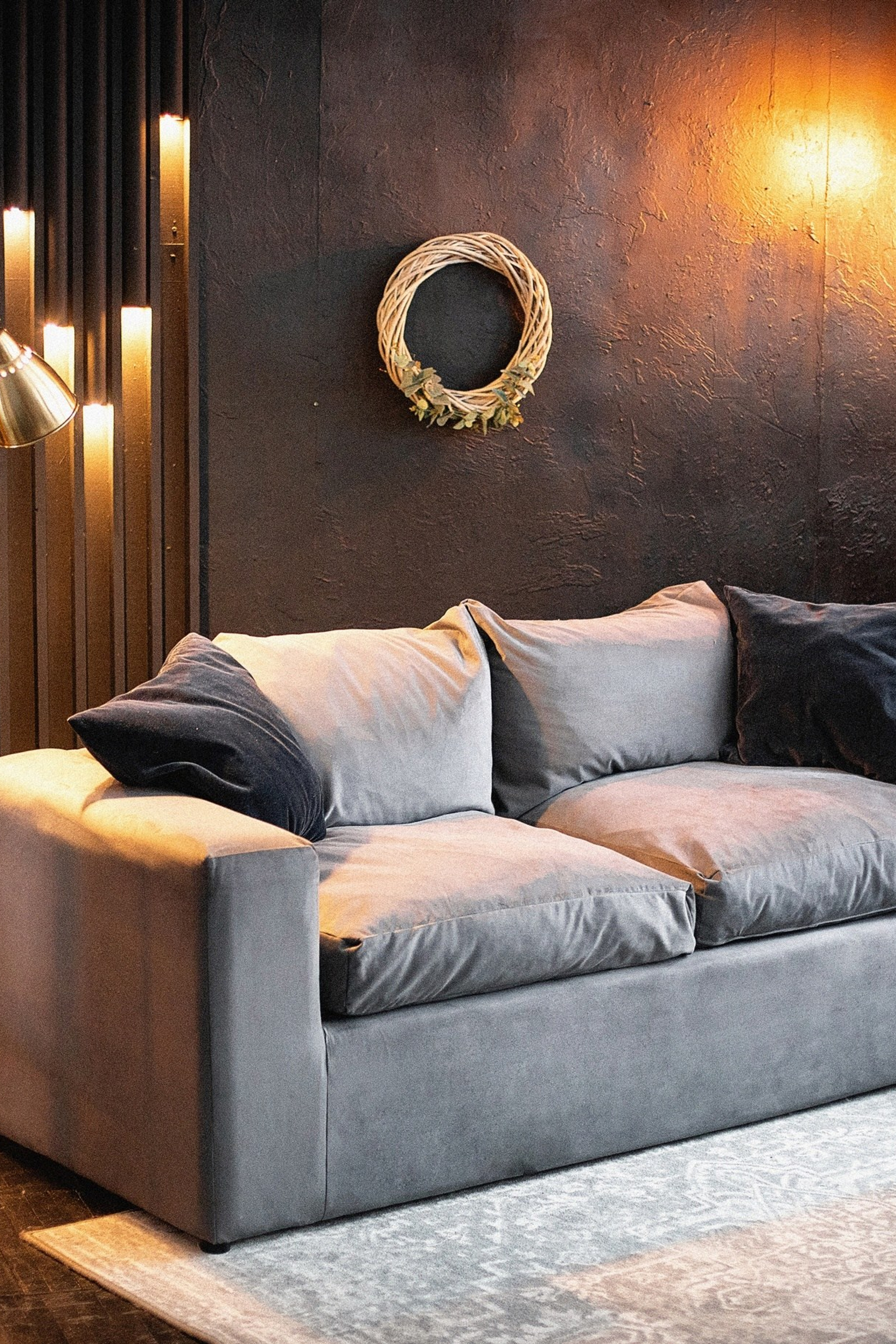 Свет «Темный зал»