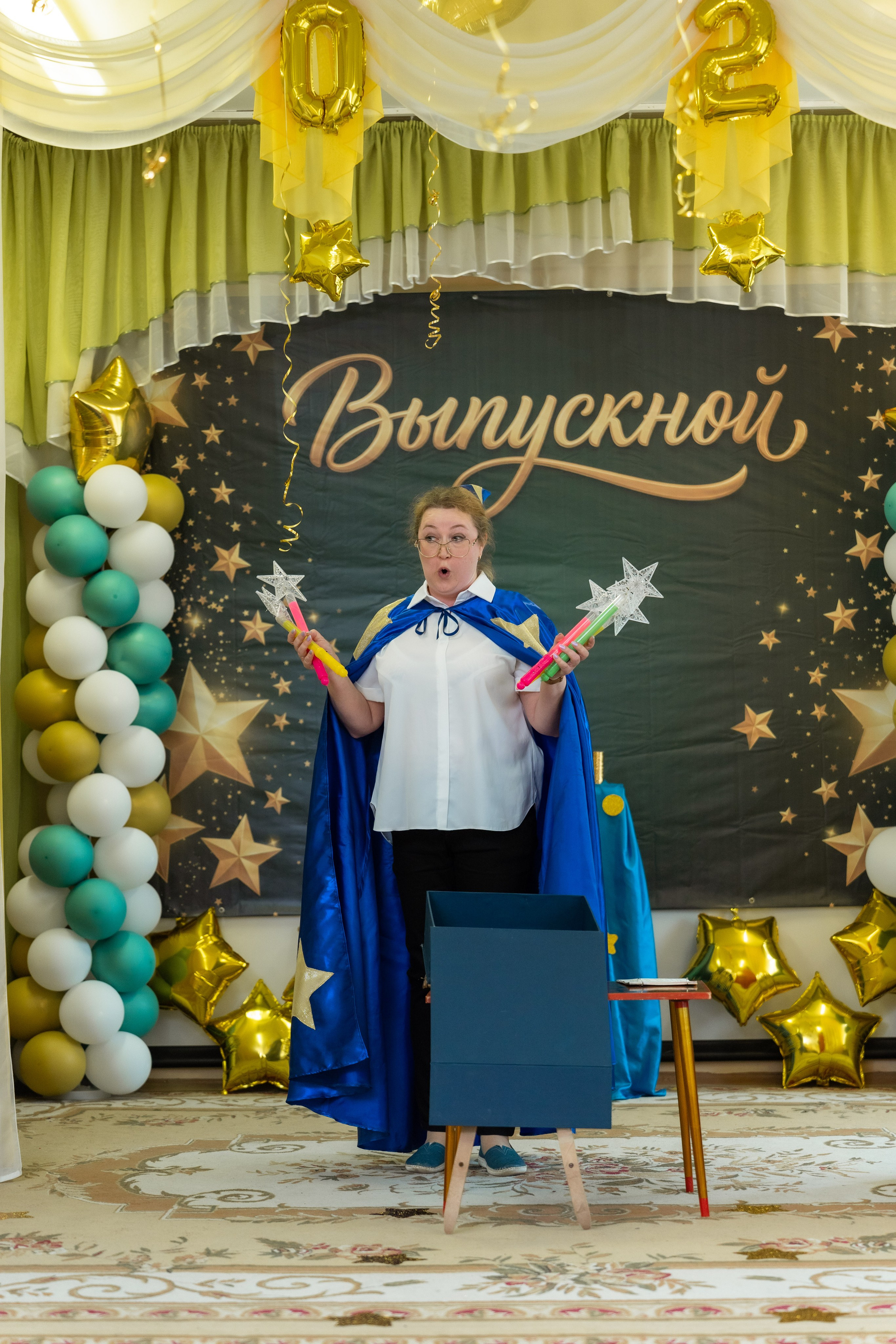 Спасательный набор: 3 предмета, которые восстановят свадебную причёску за 2 минуты