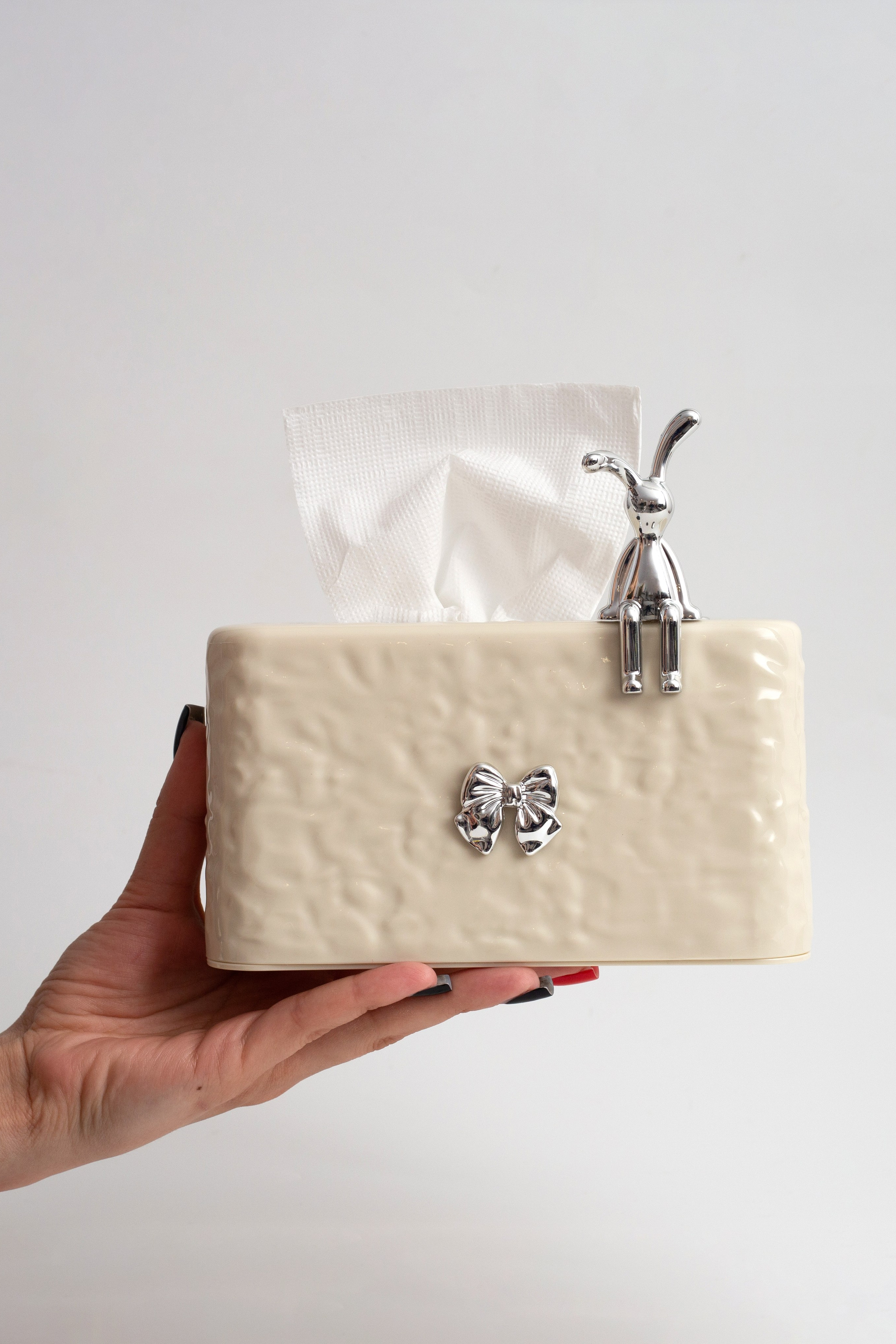 Салфетница с зайчиком