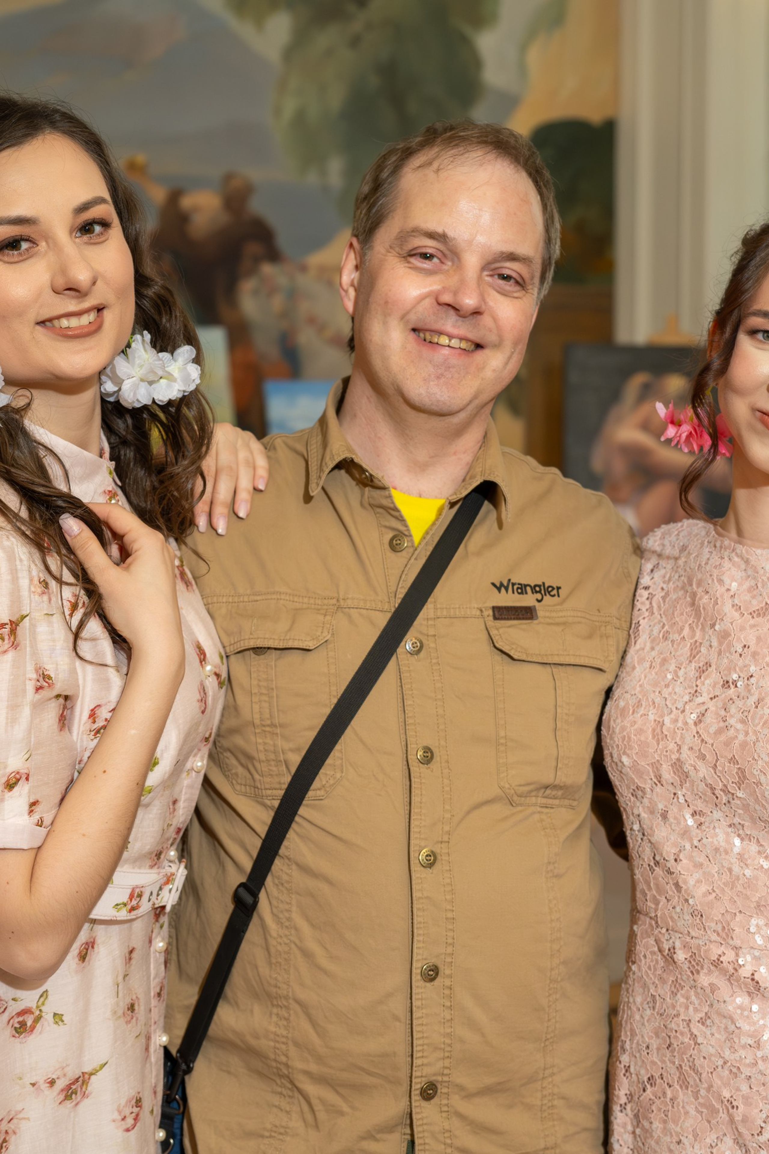 Купить фото. Фотограф Максим Мицун. Портрет, свадьба, репортаж, каталог