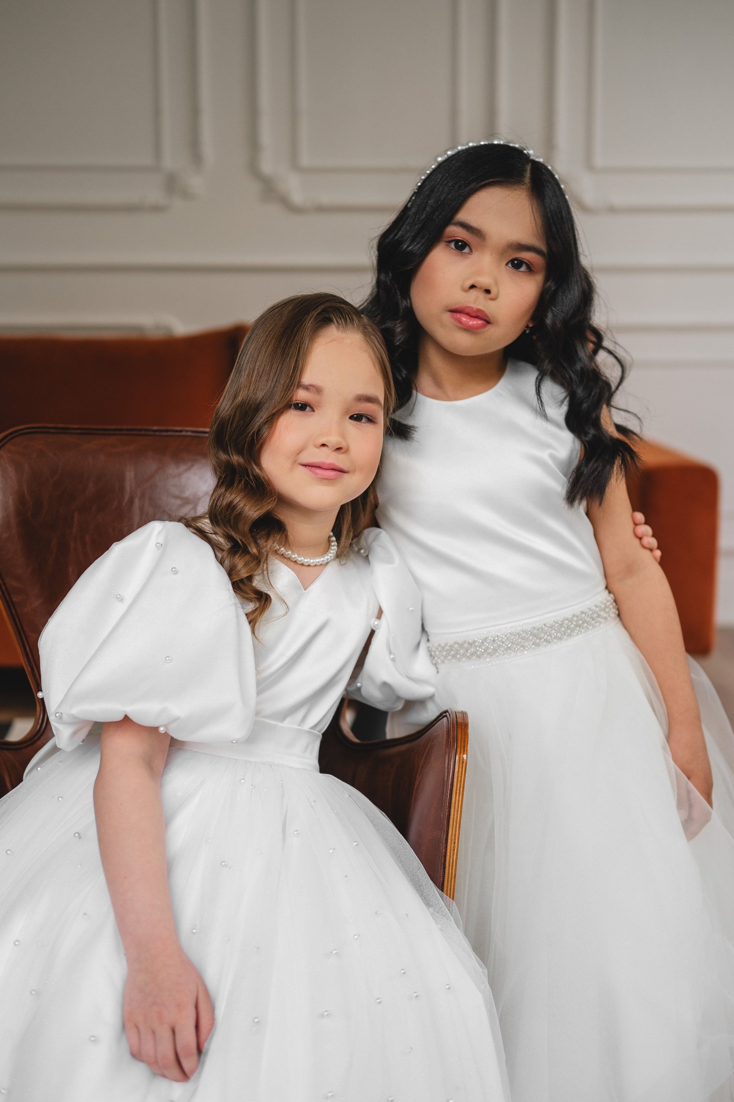 Айгерим и Айдана. Профессиональный фотограф