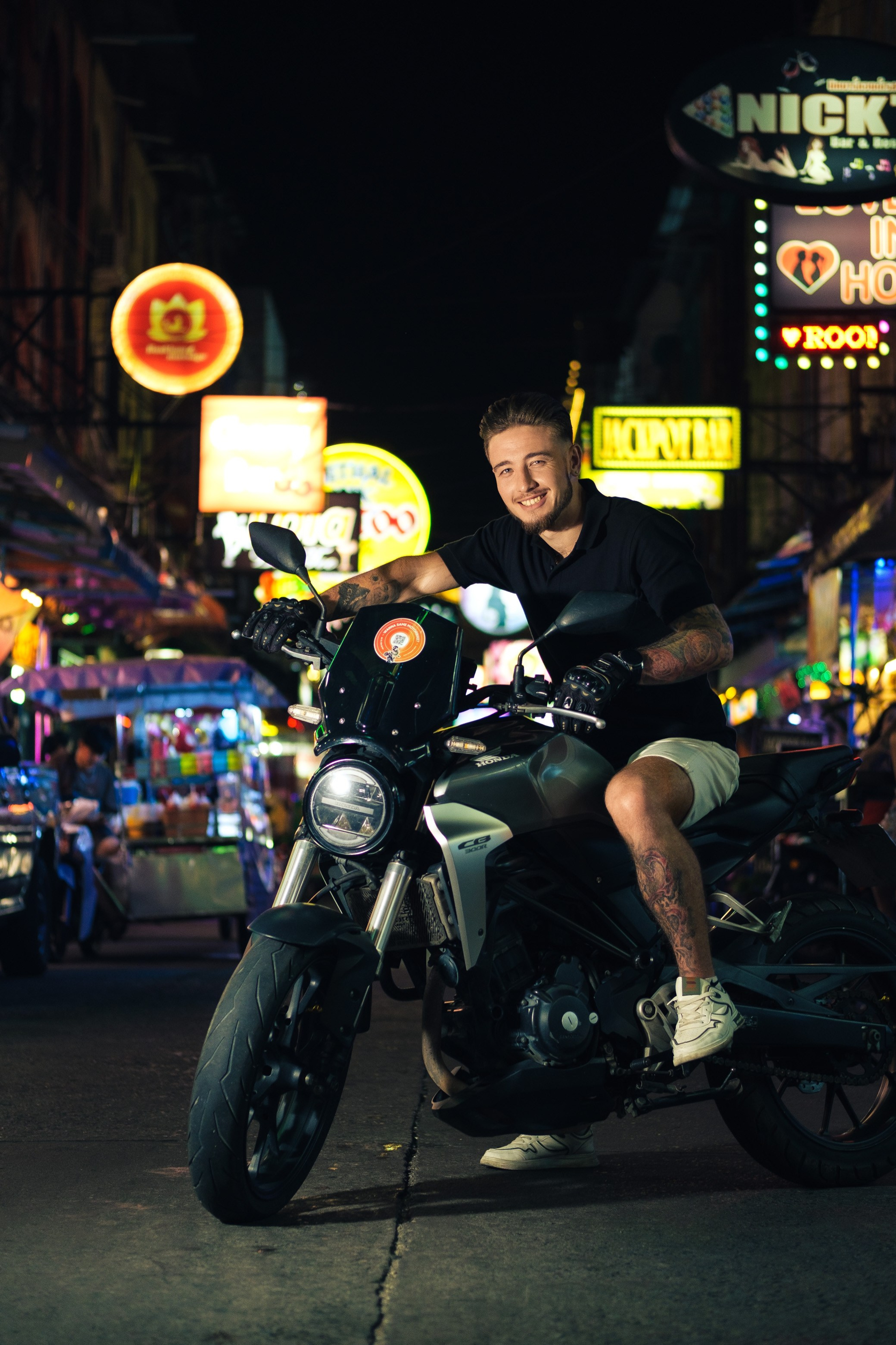 Анатолий. Профессиональный фотограф