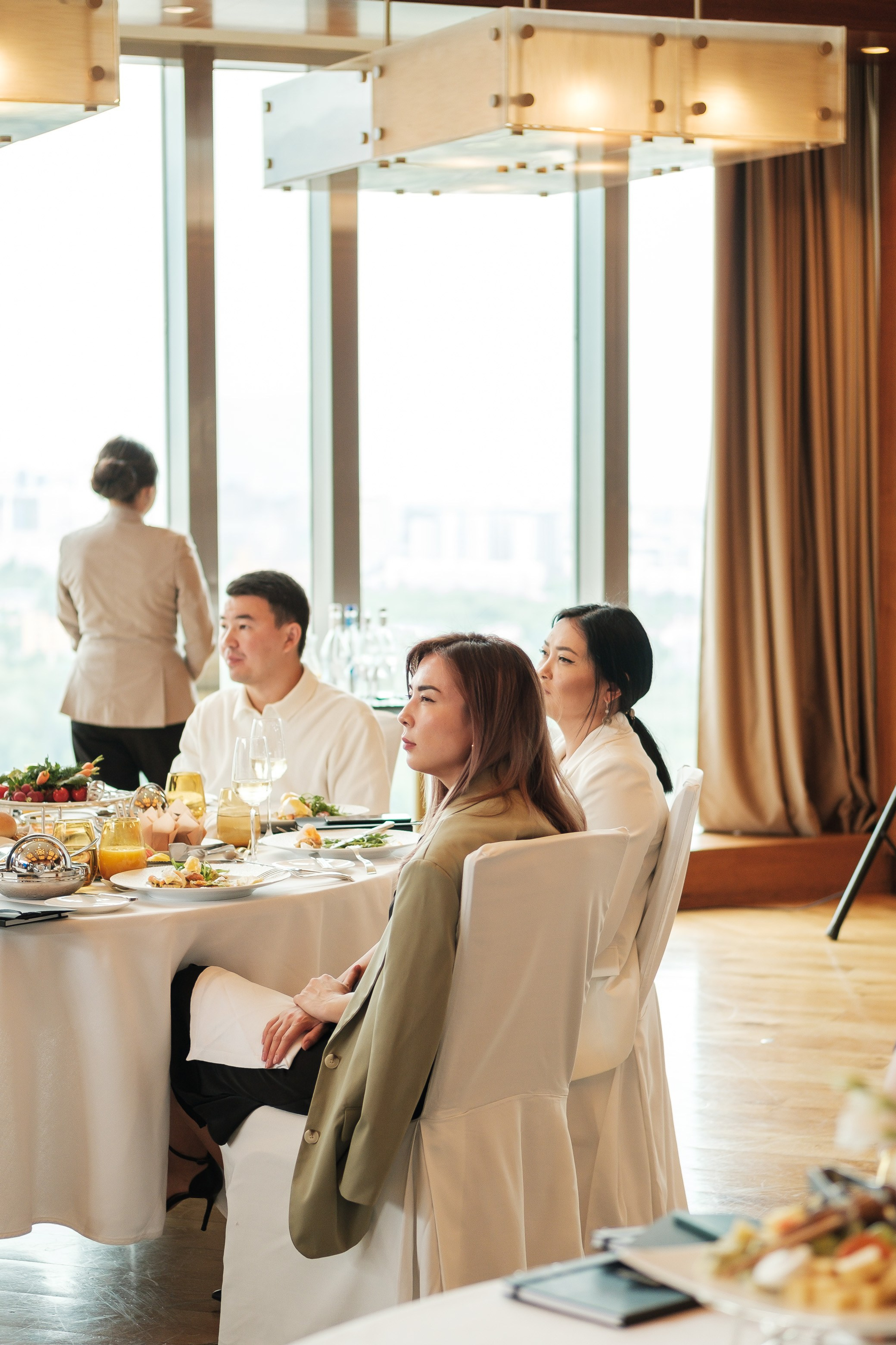 Бизнес-завтрак компании MVP. Профессиональный фотограф