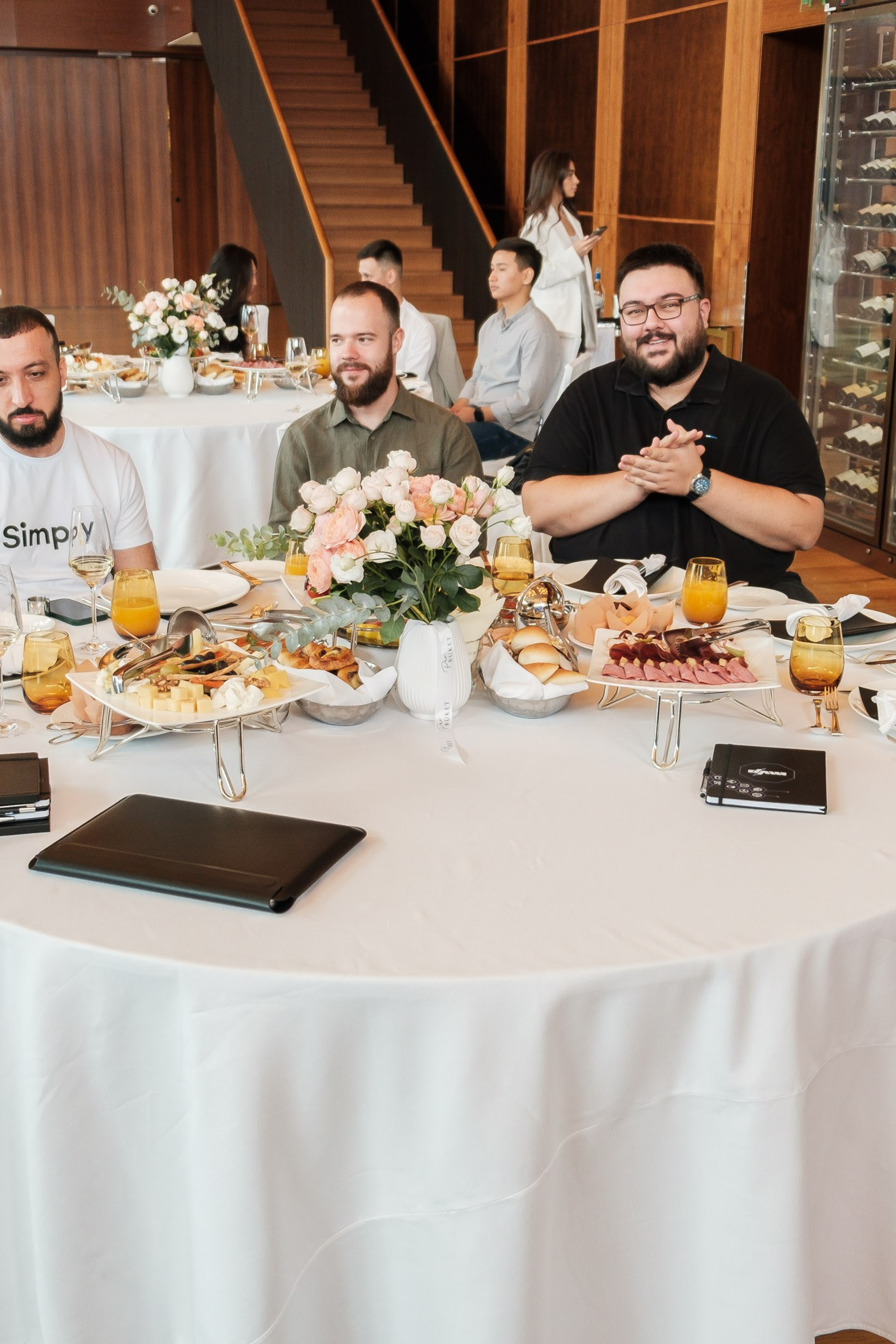 Бизнес-завтрак компании MVP. Профессиональный фотограф