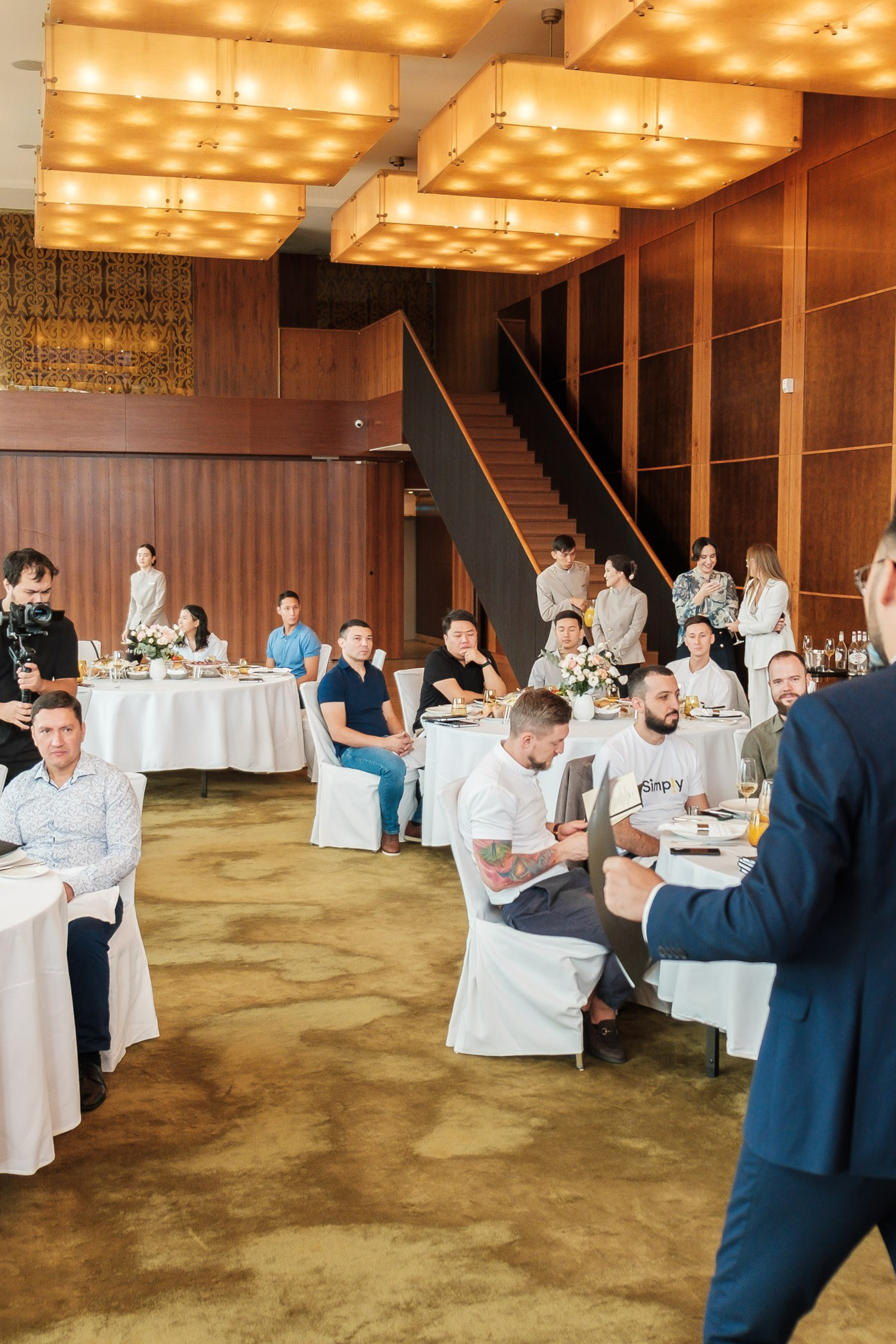 Бизнес-завтрак компании MVP. Профессиональный фотограф