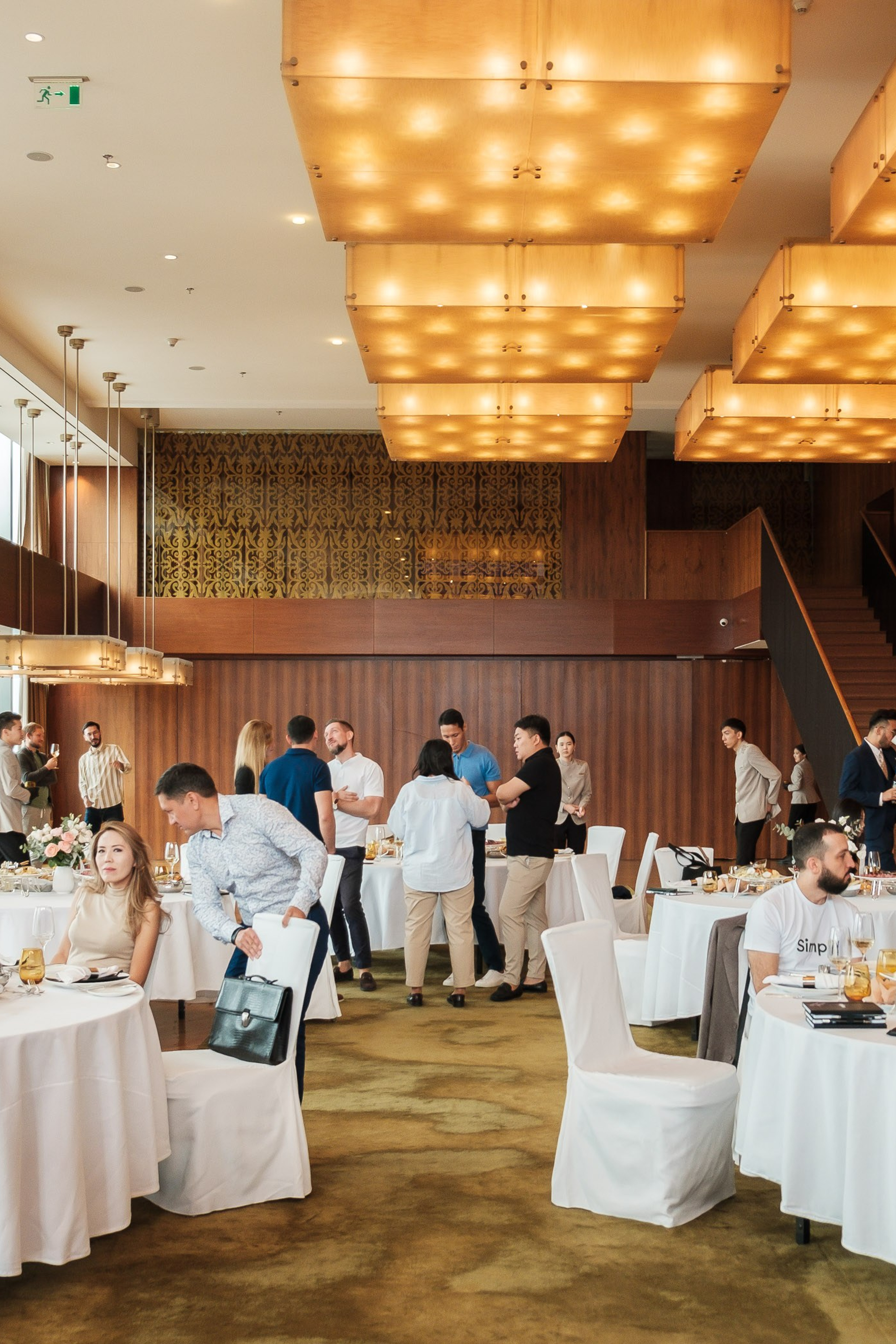 Бизнес-завтрак компании MVP. Профессиональный фотограф