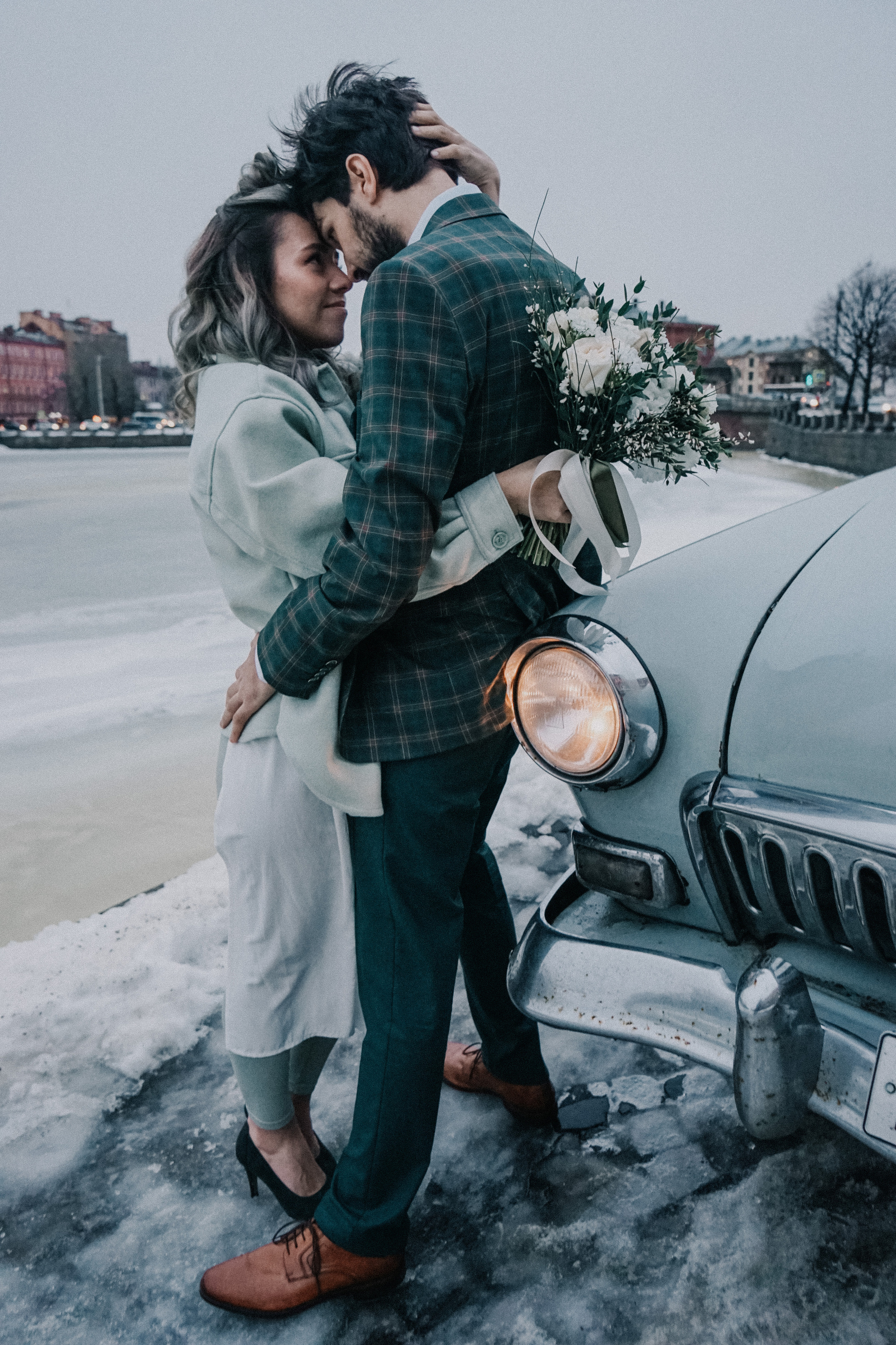 Best feedback photographer. Photographer in Georgia UAE Russia Nekit Fox