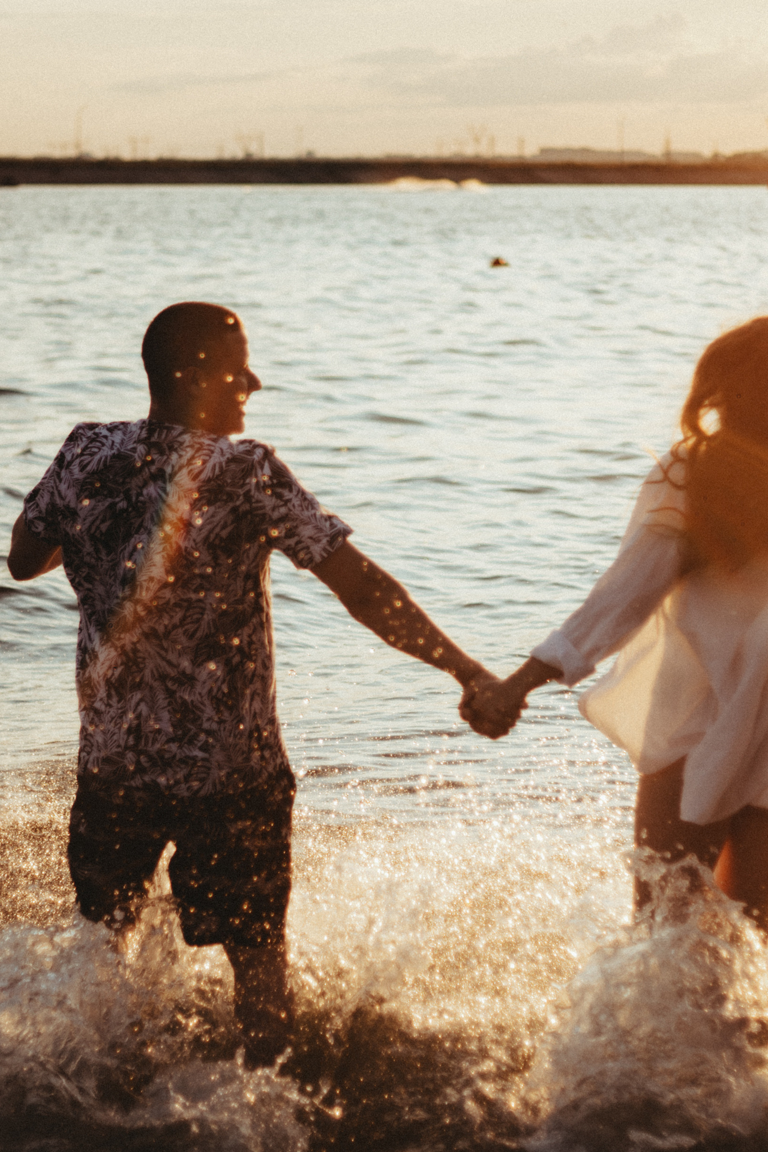 Свидание — фотосессия на крыше в Новосибирске. Свадебный и портретный фотограф в Новосибирске Любовь Исакова