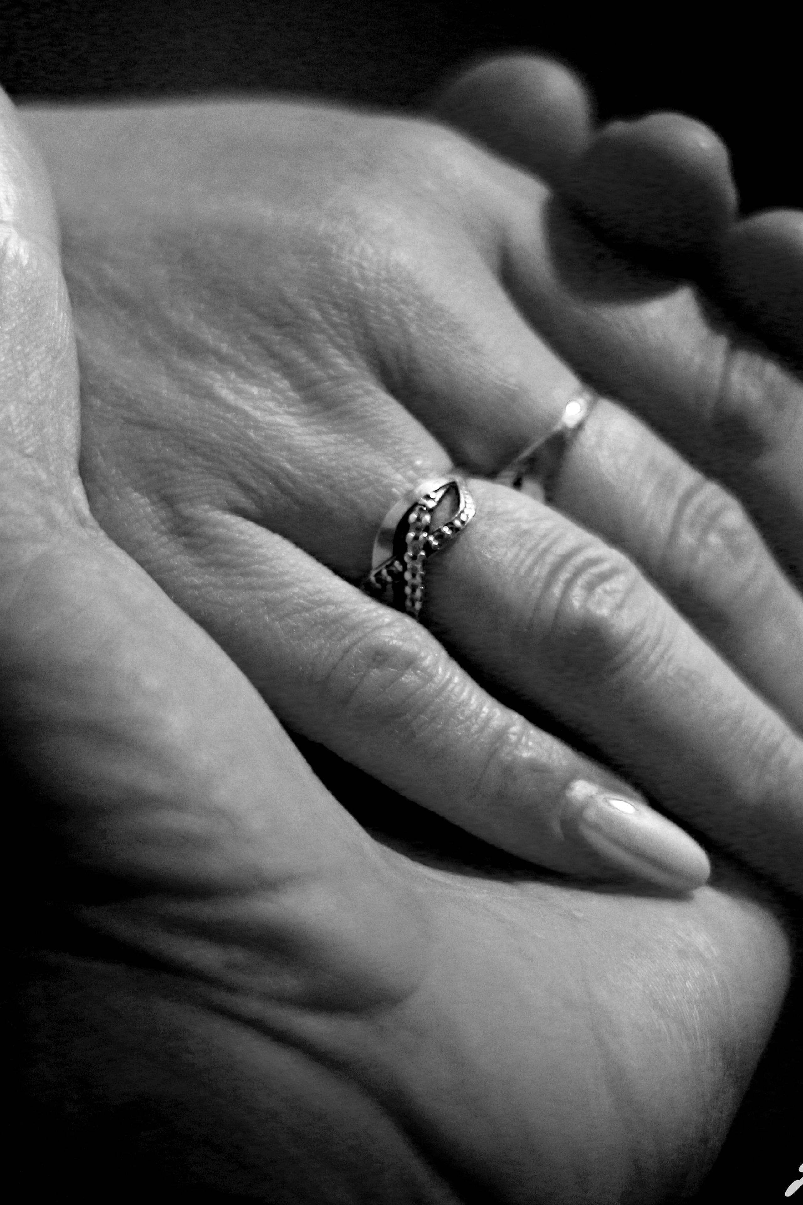 Черно-белое