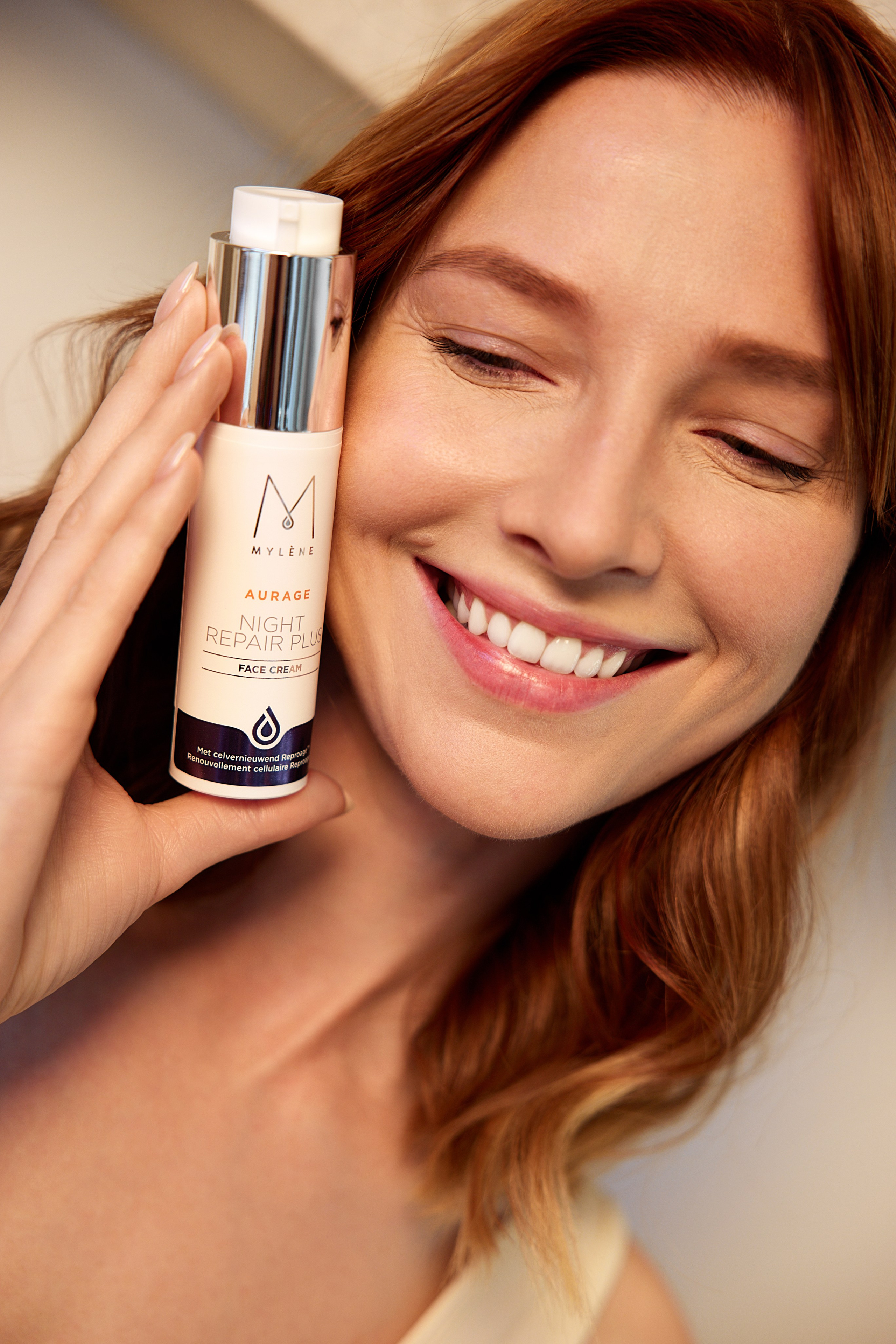 Рекламная ретушь фотографий портретов женщин.