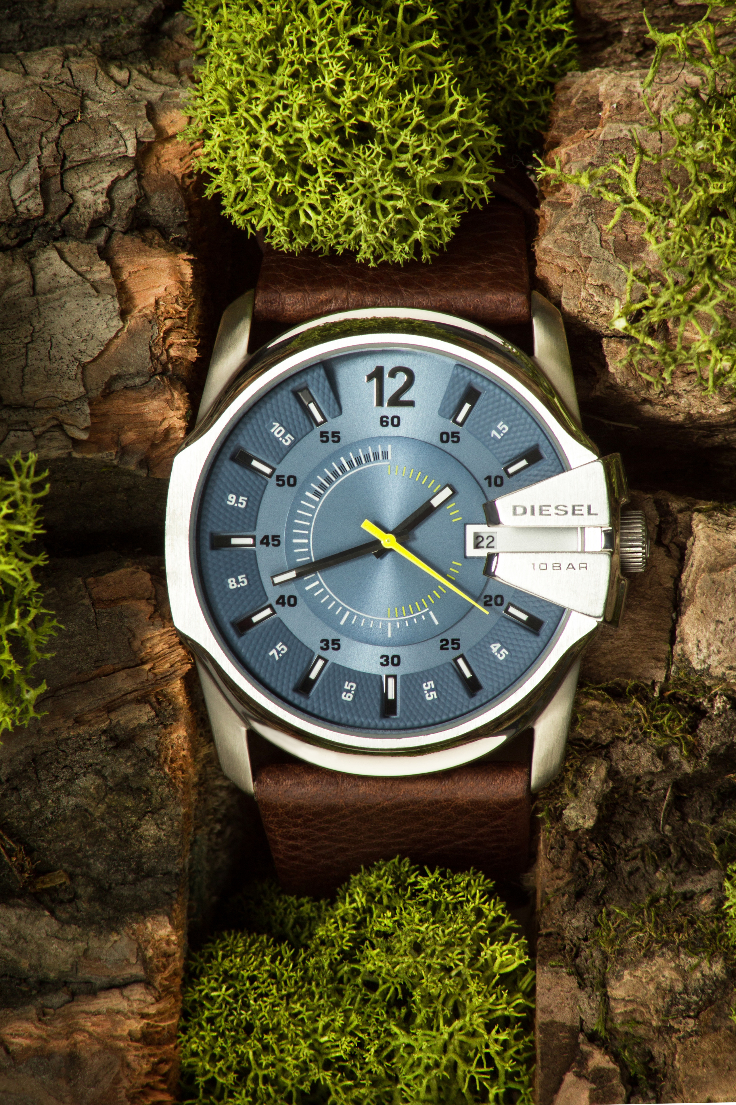 Рекламные фото мужских часов с эко фоном|предметный фотограф СПб |имиджевая съемка для брендов 