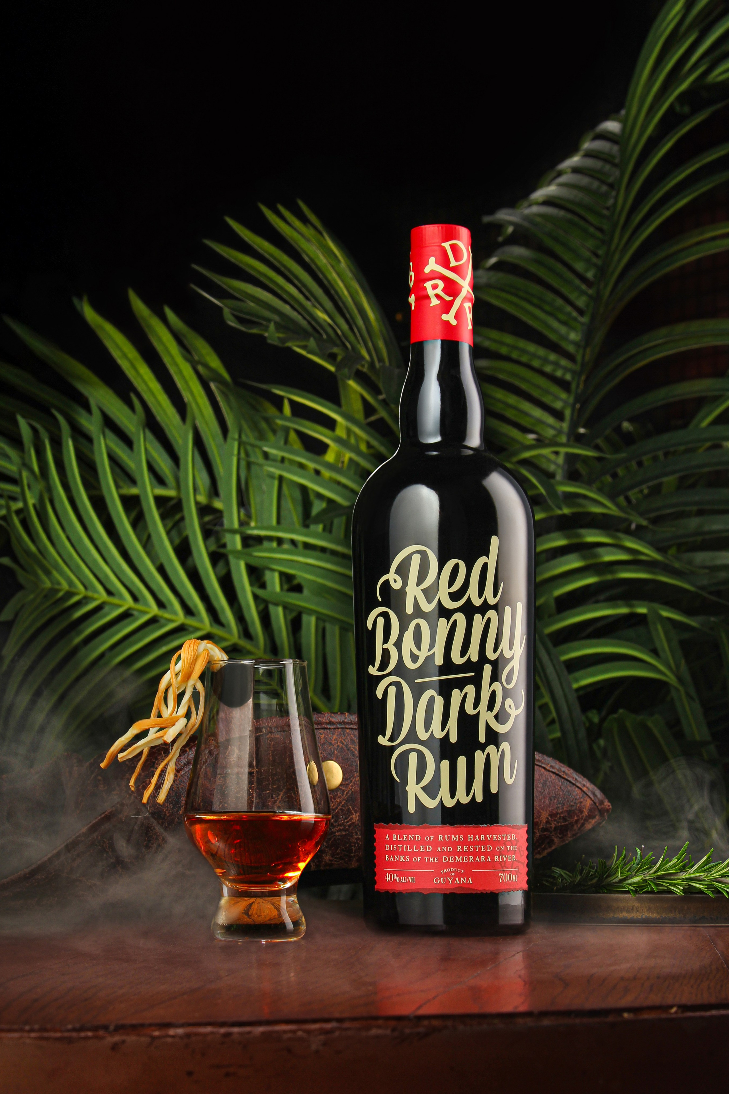 Атмосферная рекламная фотография рома|Создание образа премиум-бренда|предметный фотограф СПб