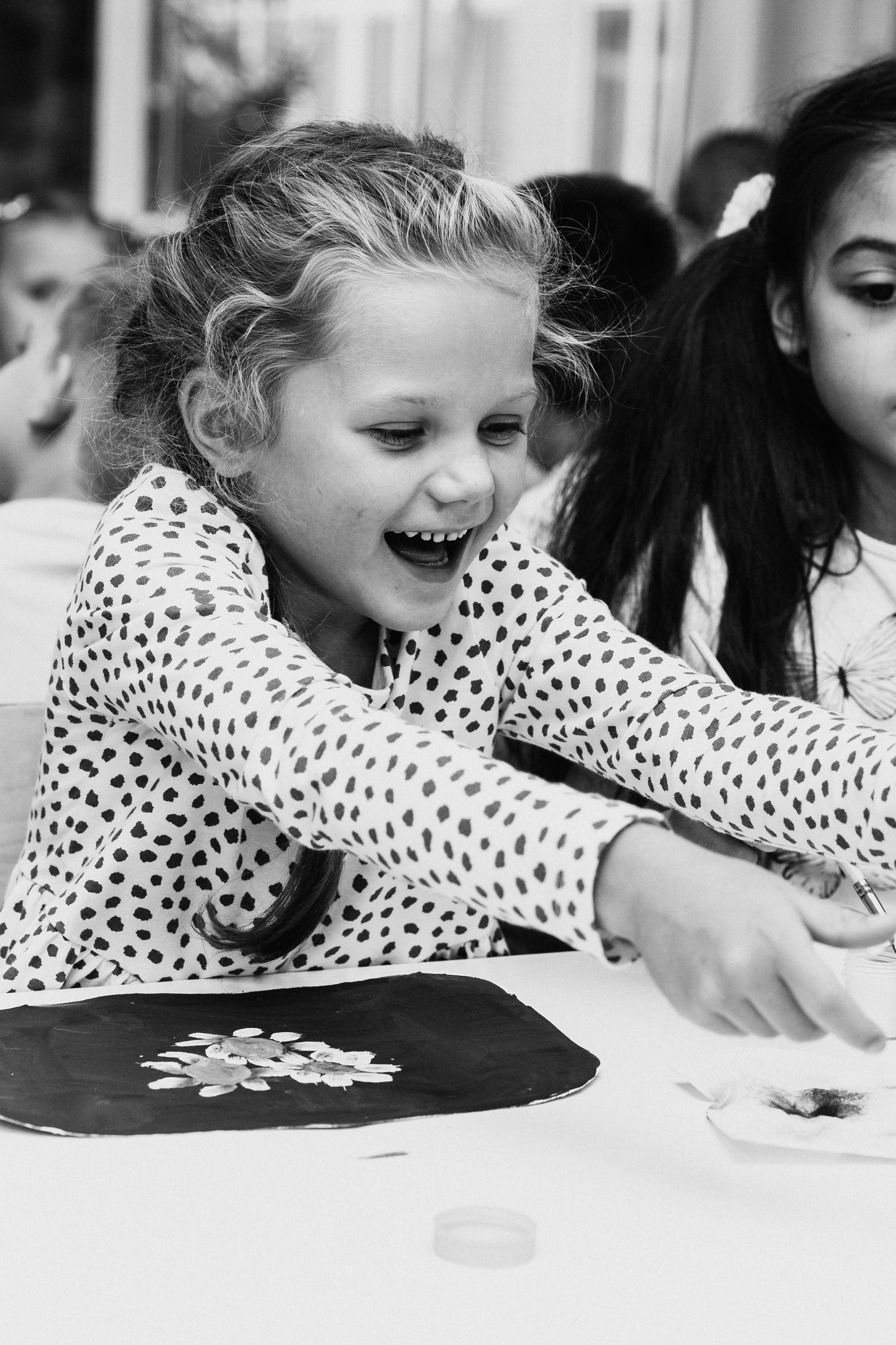 Я МОГУ РИСОВАТЬ КАК РАФАЭЛЬ, НО МНЕ ПОНАДОБИТСЯ ВСЯ ЖИЗНЬ, ЧТОБЫ НАУЧИТЬСЯ РИСОВАТЬ ТАК, КАК РИСУЕТ РЕБЕНОК