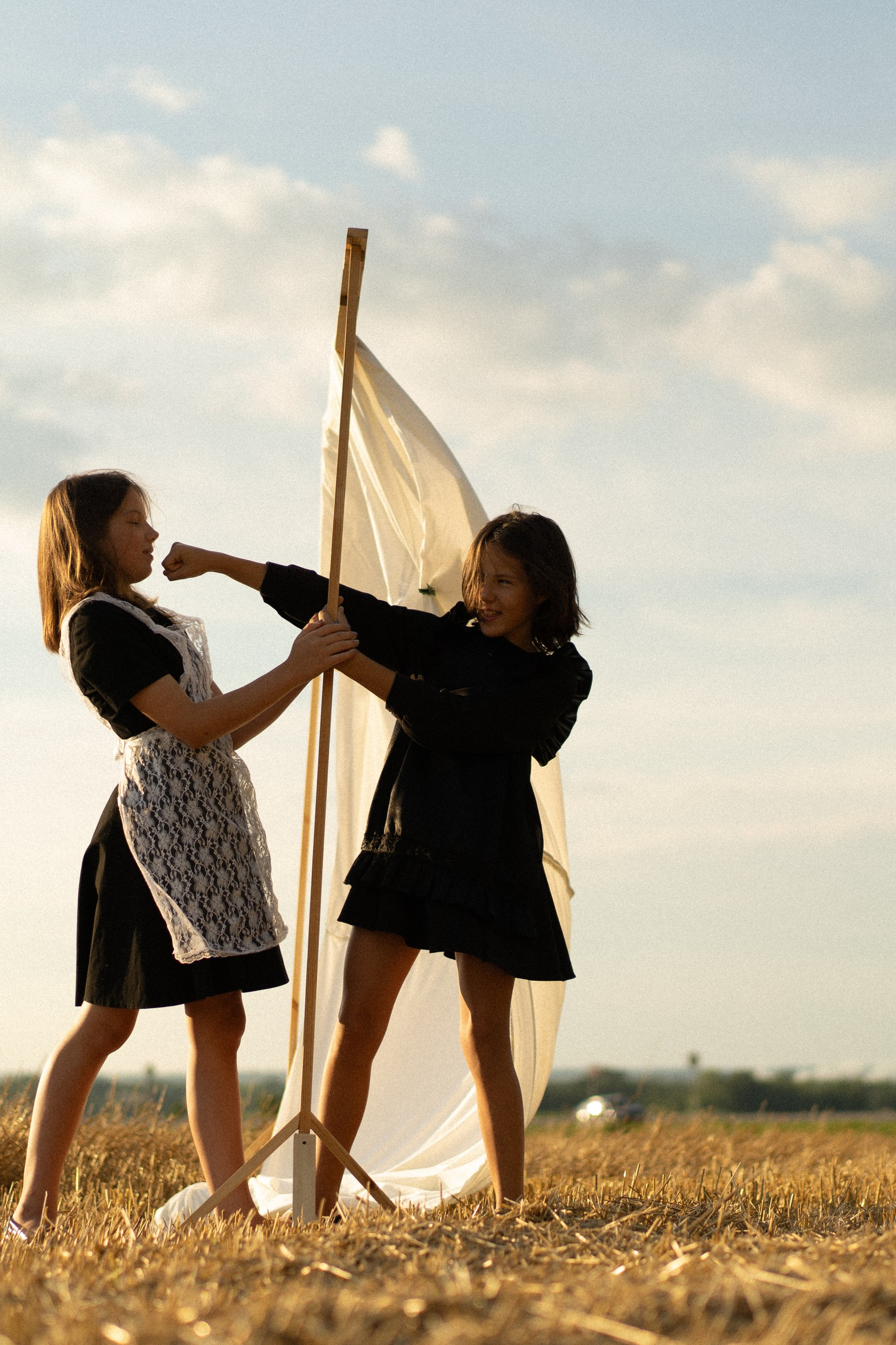 ПРОСТОР ПОЛЯ И ФАНТАЗИИ