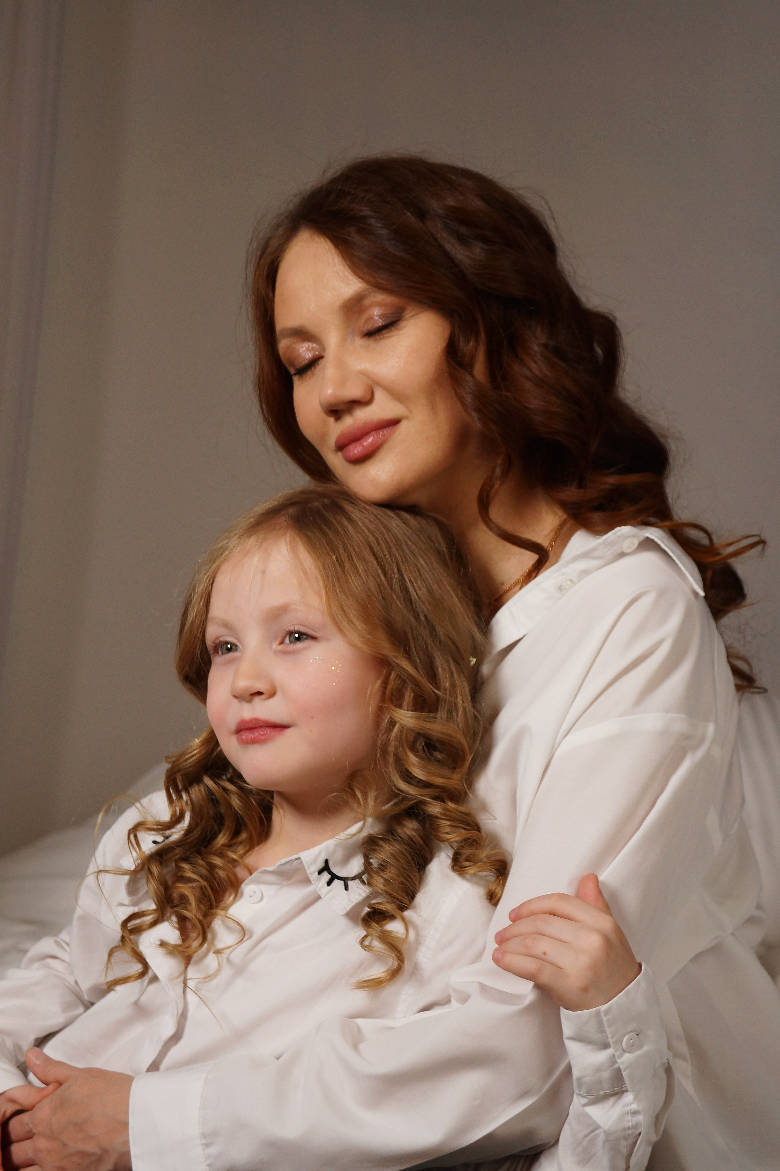 СТУДИЯ (Мама и&nbsp;дочь)