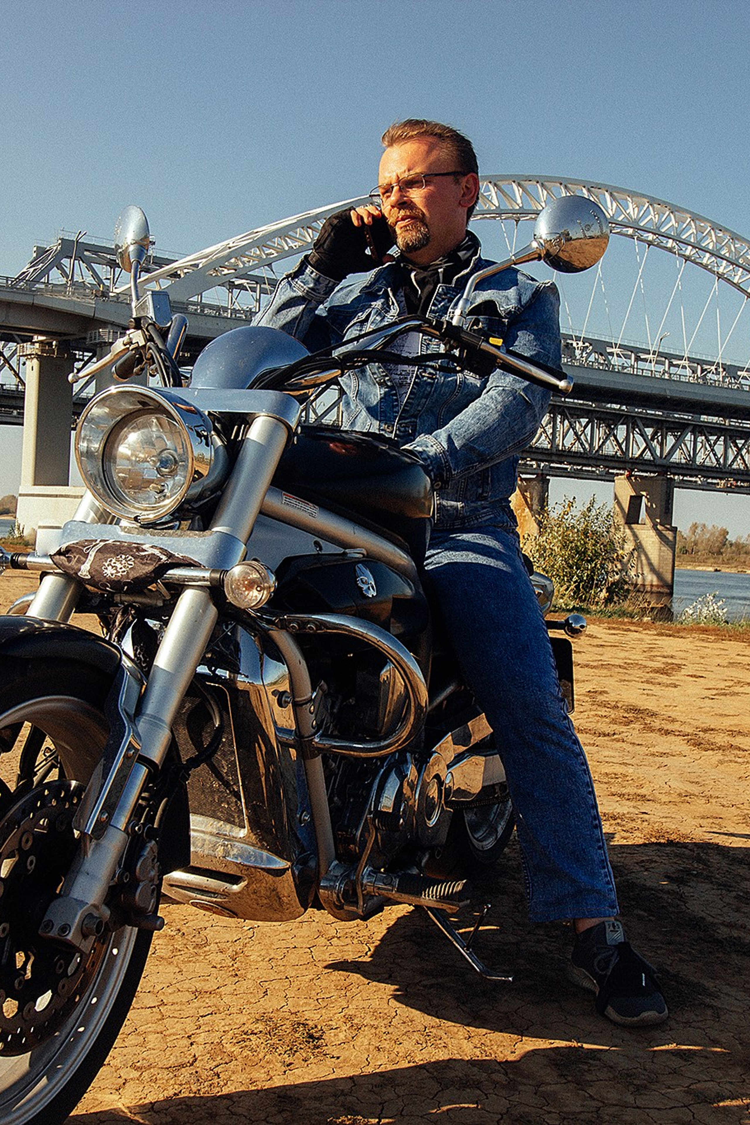 Дмитрий с мотоциклом