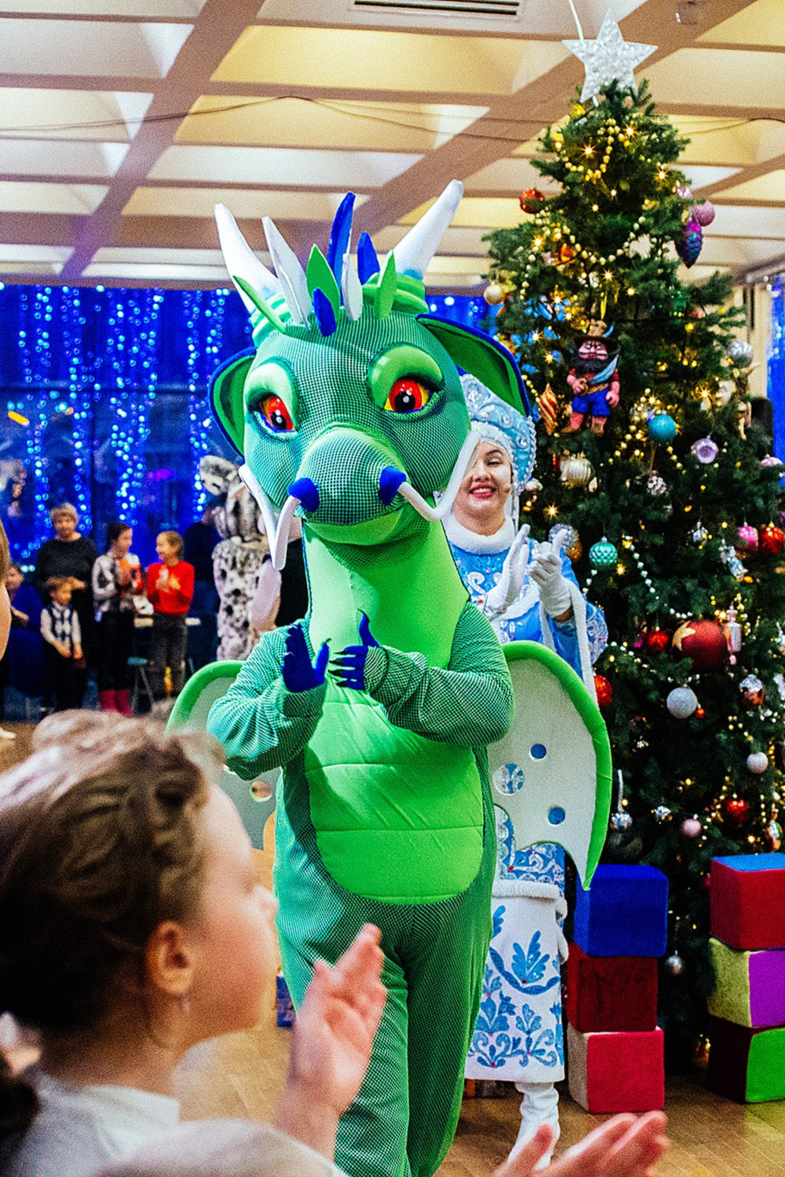 Ёлка в кукольном театре