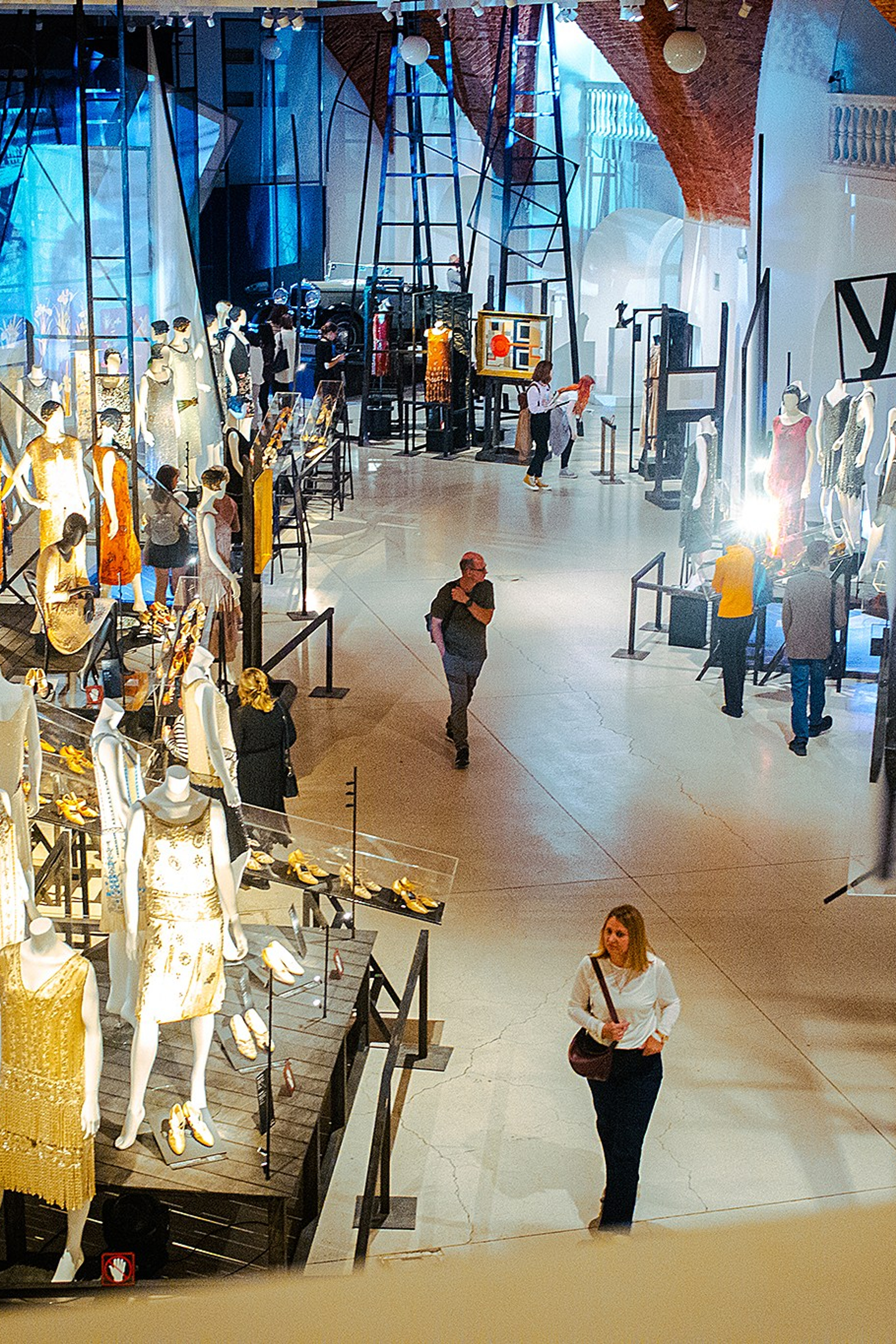 «Упакованные грёзы» мода ар-деко. Эрмитаж 2025