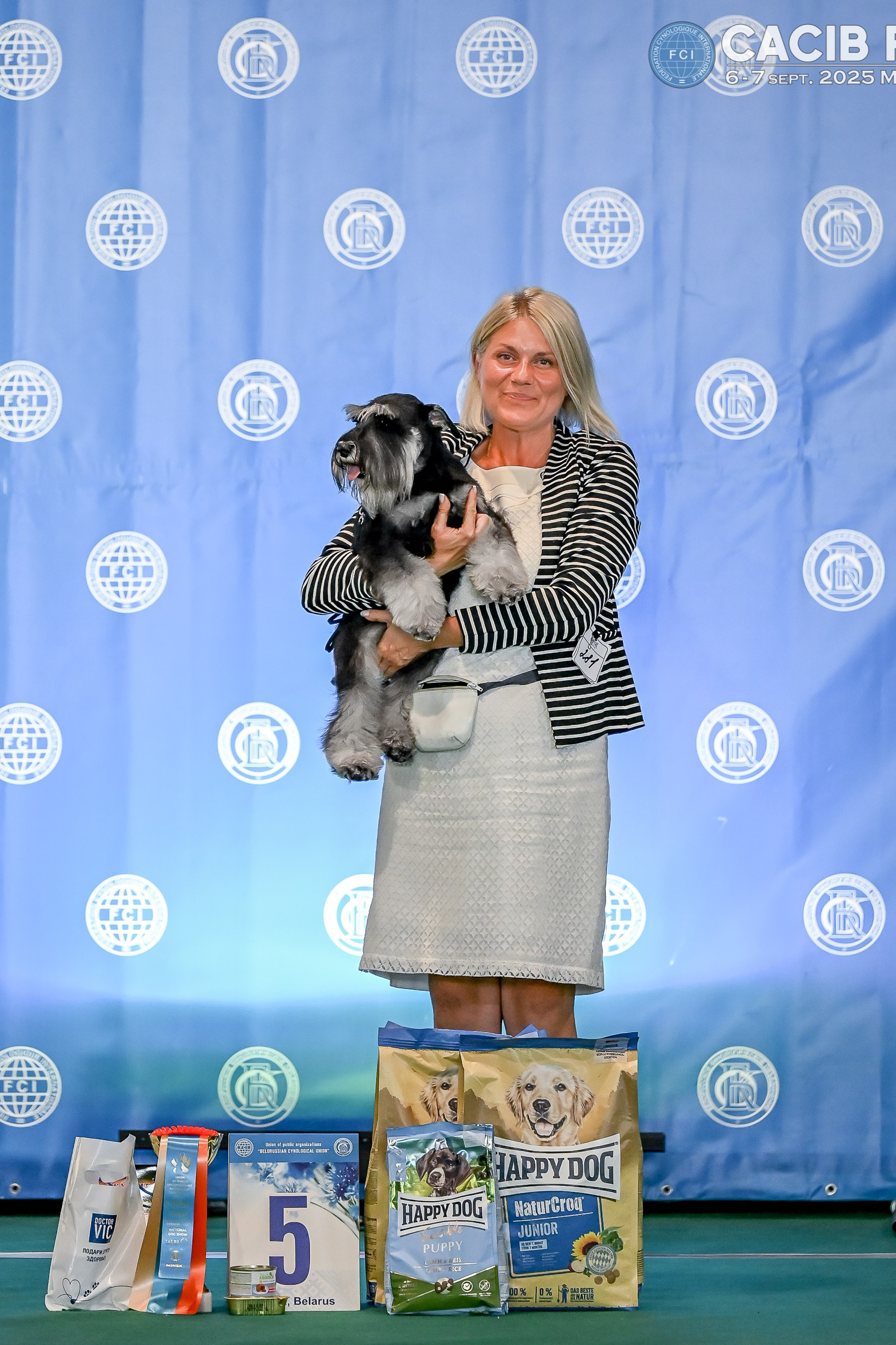 НОВОСТИ. Питомник цвергшнауцеров в Беларуси «Делинсо Бэлэнс»
