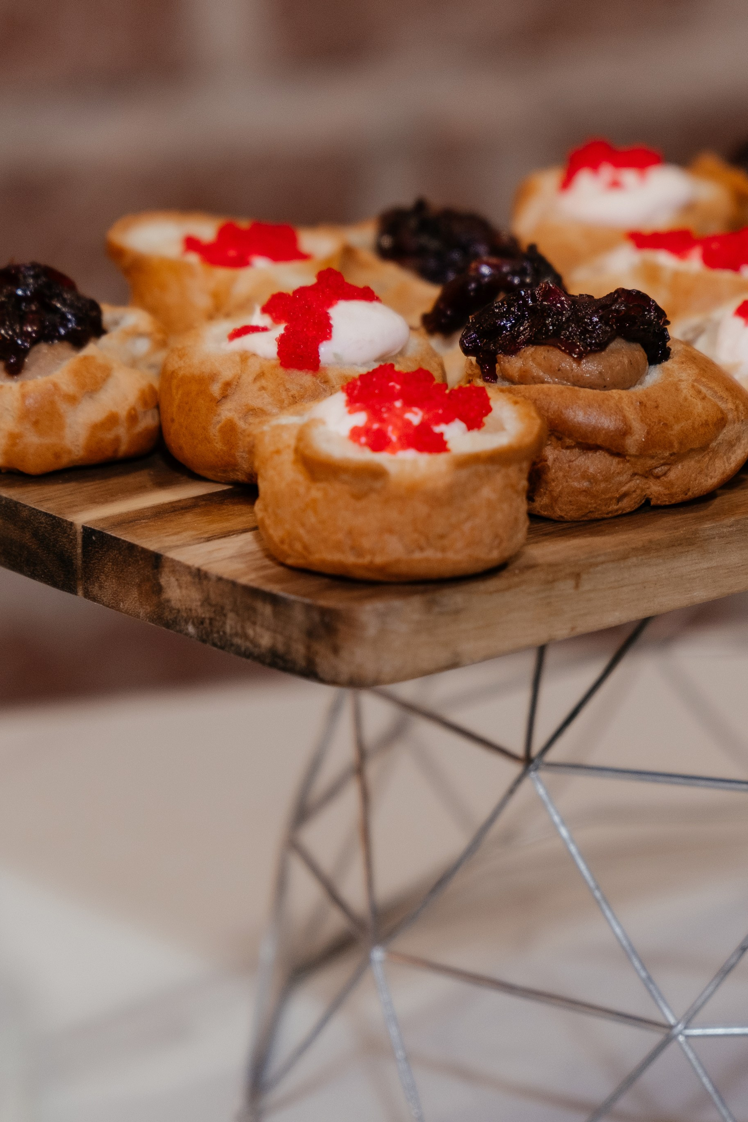 Анонсы фотосъемок — актуальные предложения и творческие проекты на сайте Анны Кораблик. Свадебный фотограф в Екатеринбурге — заказ профессиональной фотосесии, все виды фотосъемки