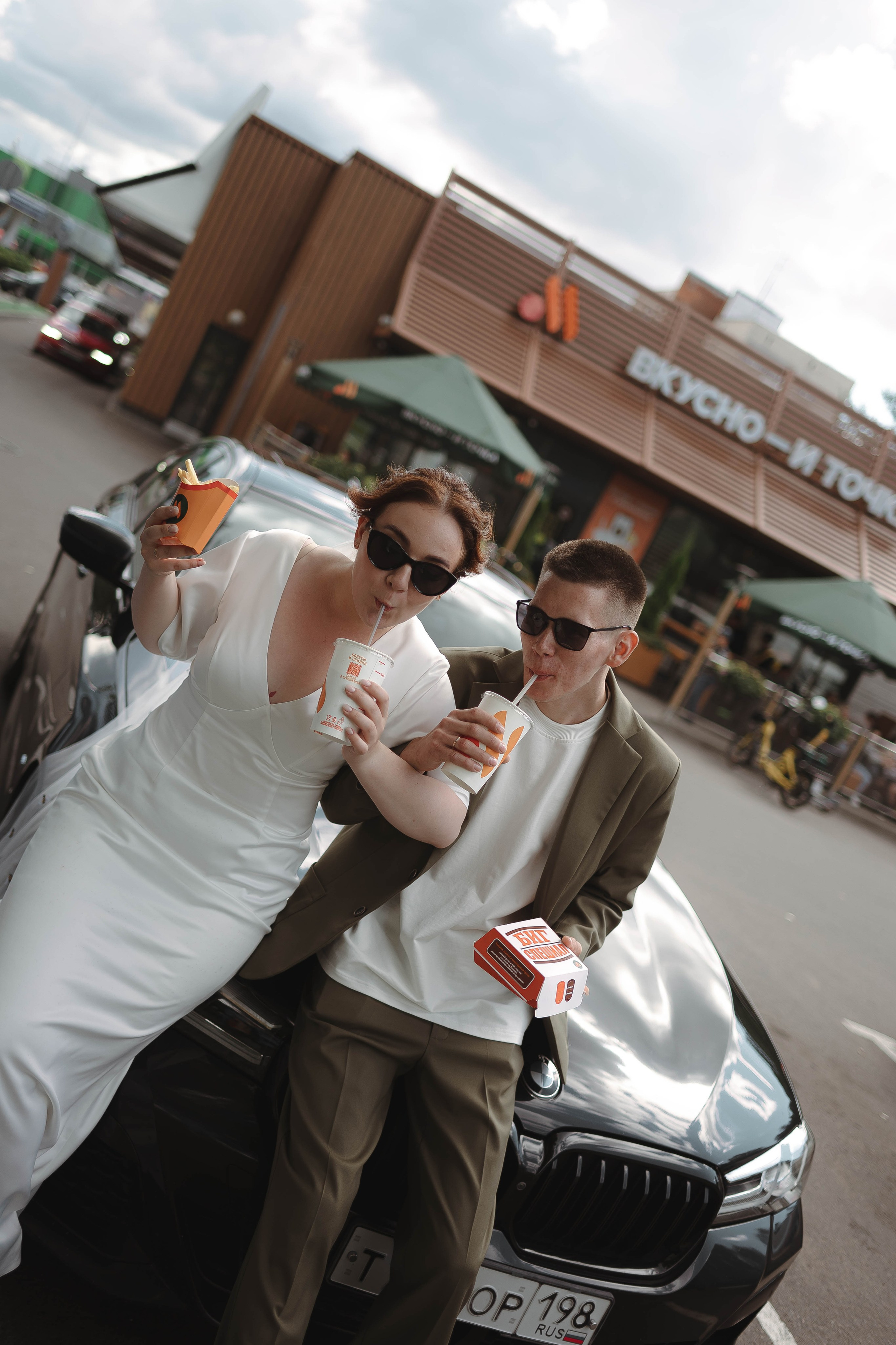 Самая яркая свадьба лета