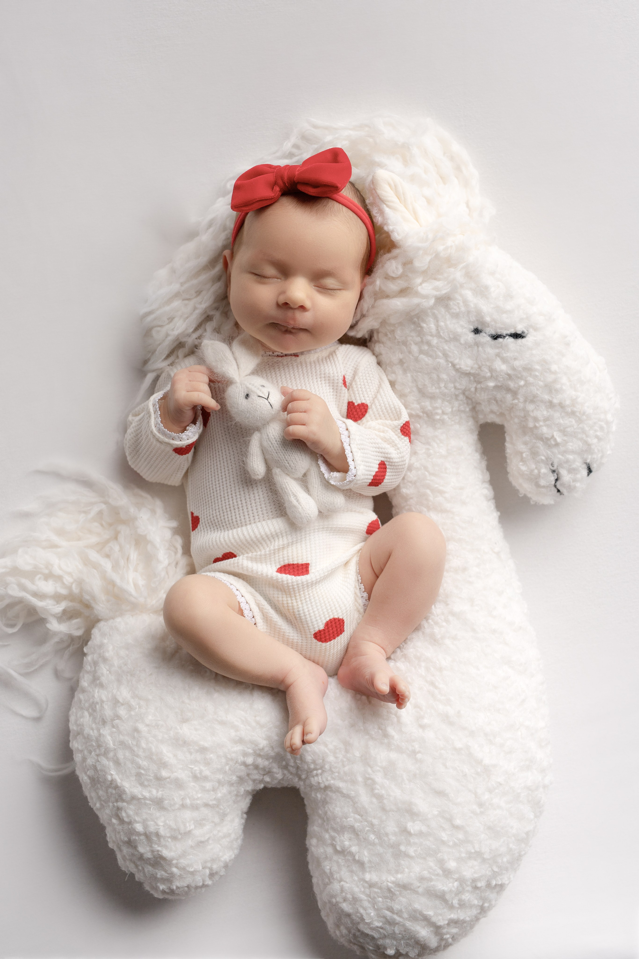 Портфолио новорожденные. Первый детский фотограф Newborn в городе Надым Катерина Климчук