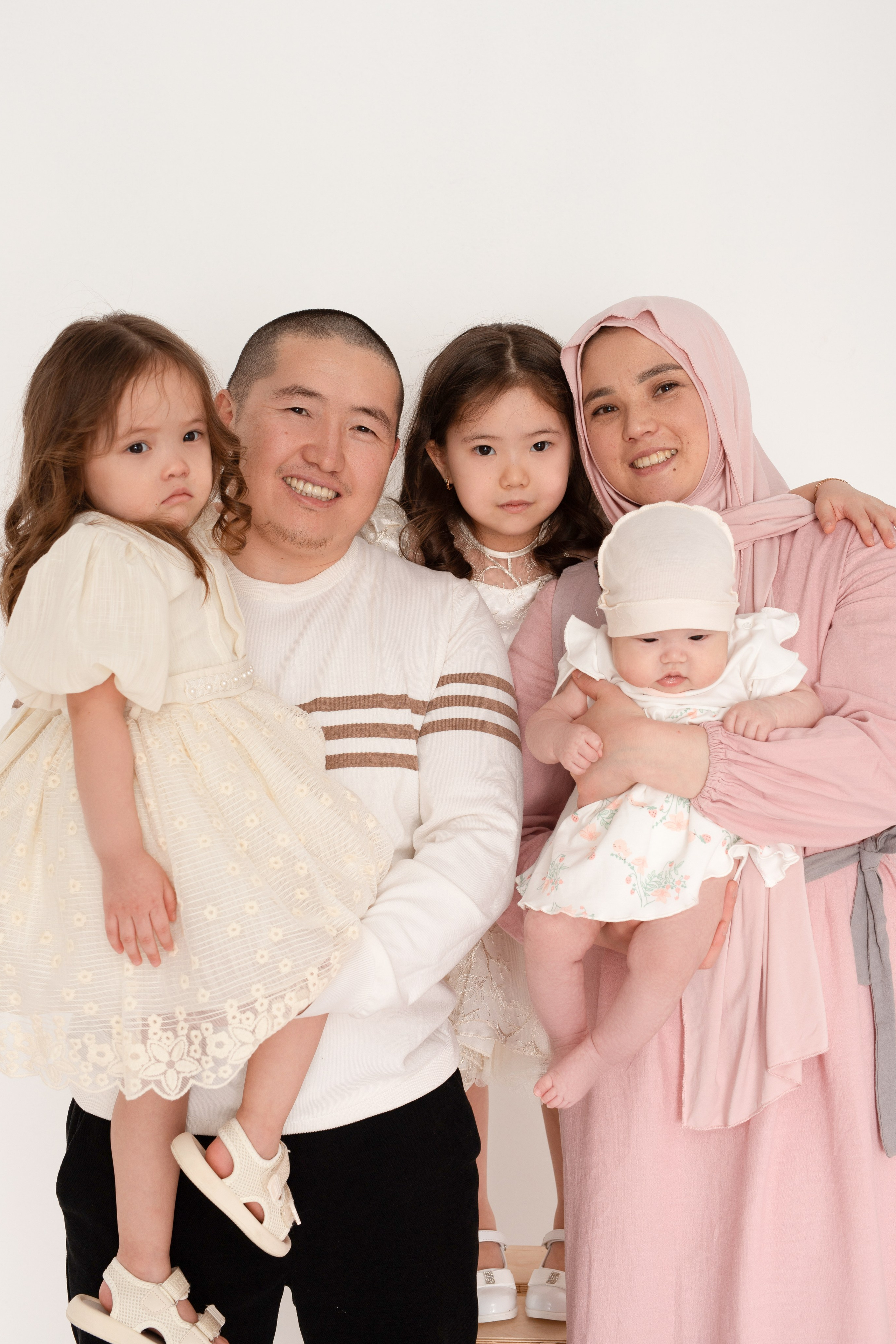 Семейные. Первый детский фотограф Newborn в городе Надым Катерина Климчук