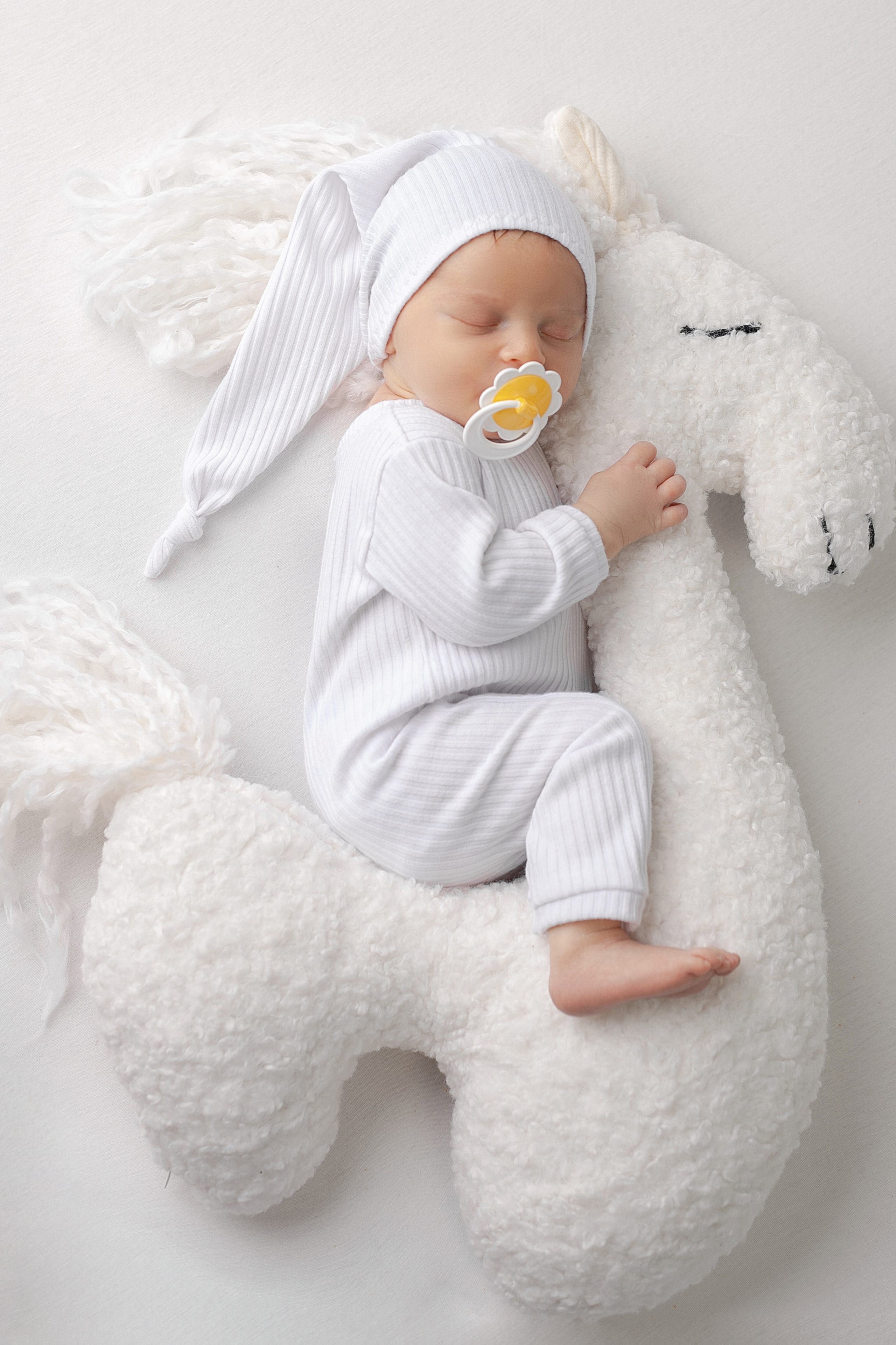 Портфолио новорожденные. Первый детский фотограф Newborn в городе Надым Катерина Климчук