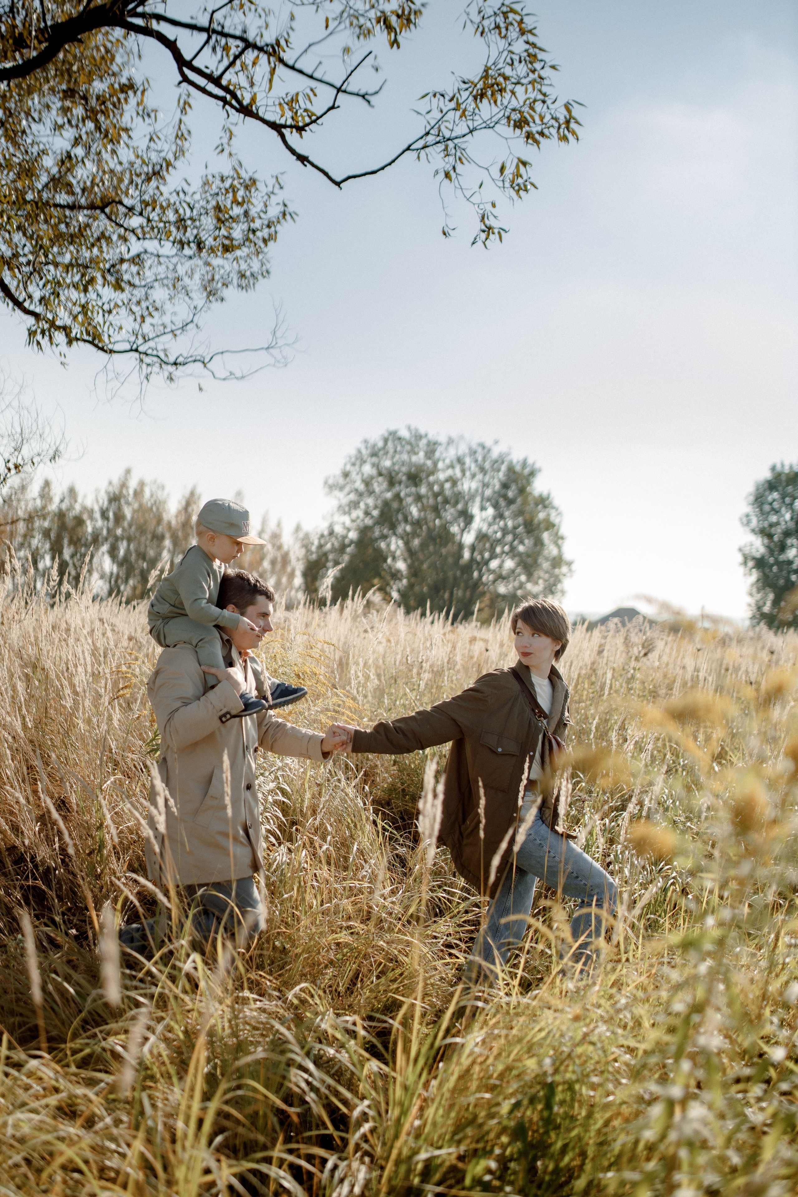 Миша и родители