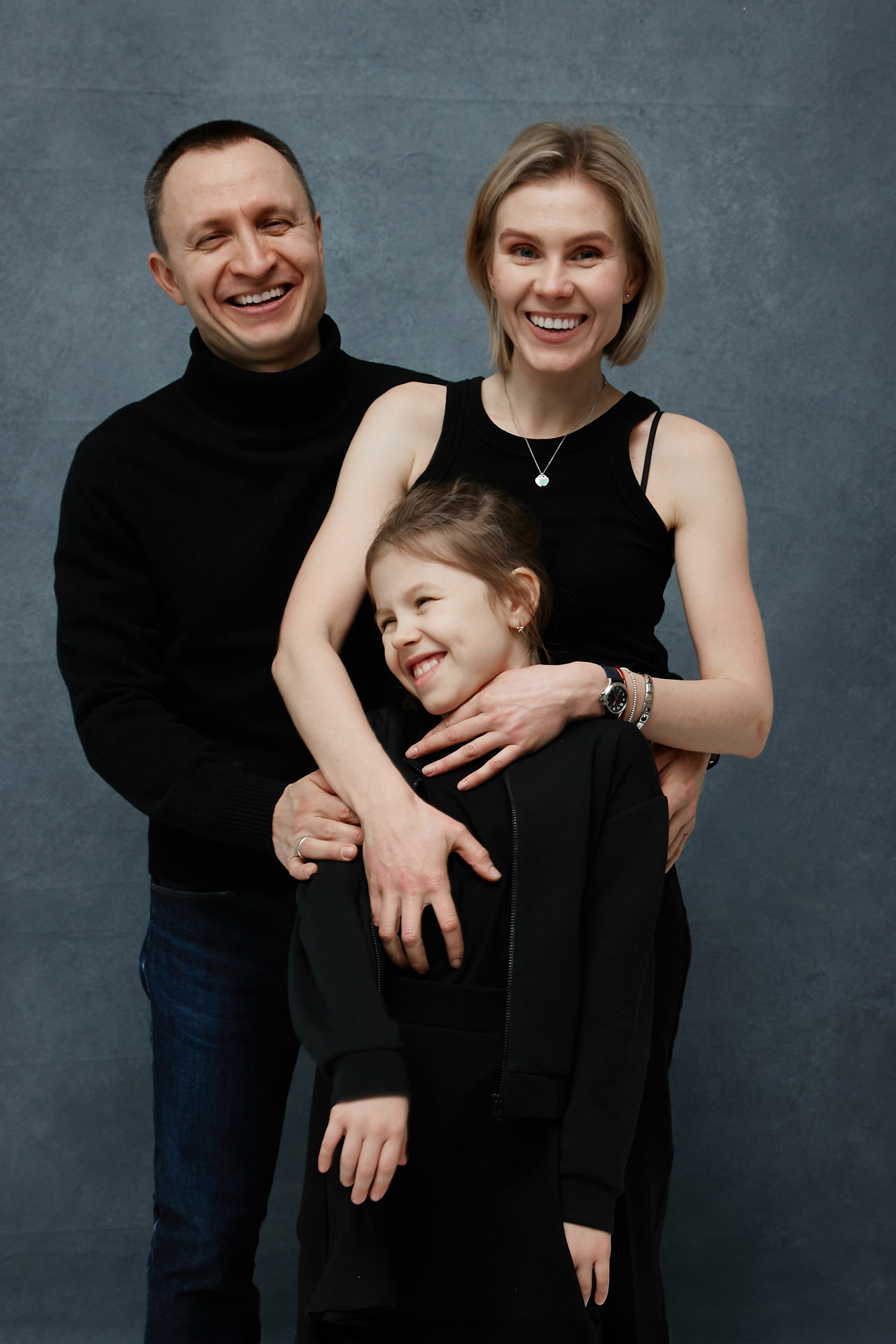 В сиреневом саду. Семейный фотограф в Москве Вера Гук