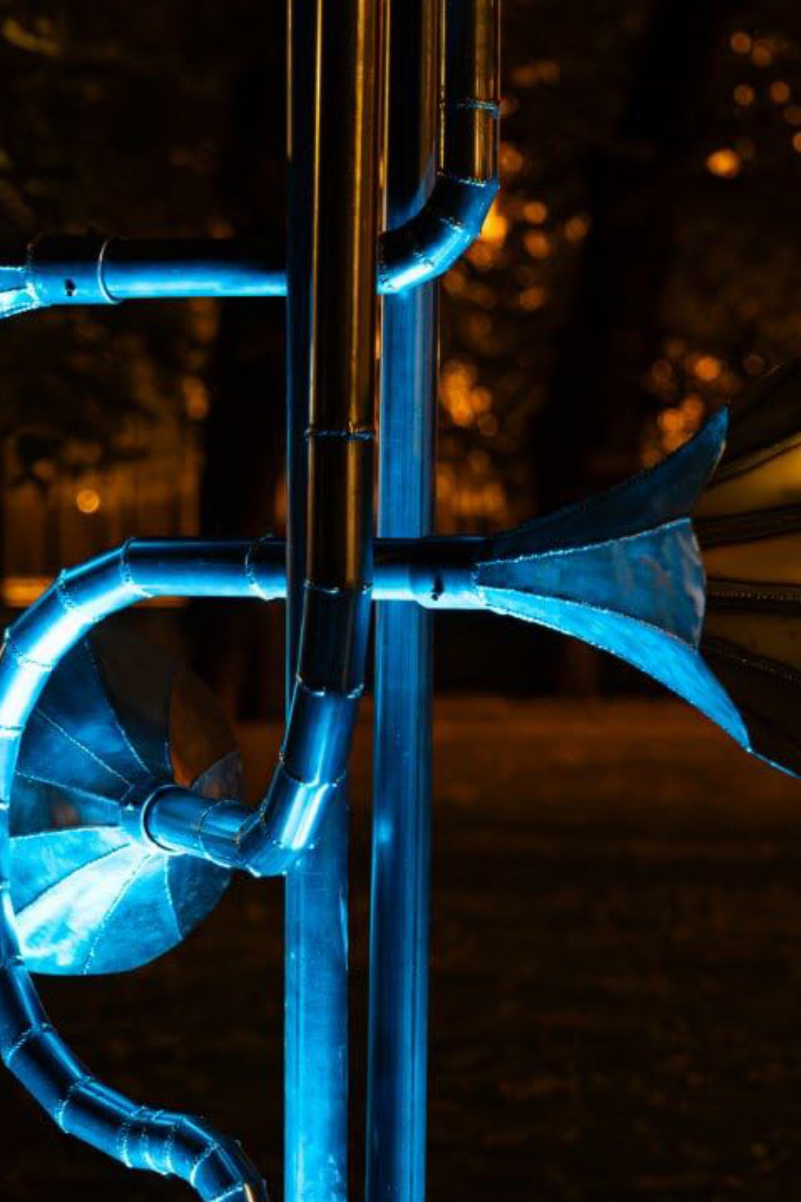 Обратная сторона дворца