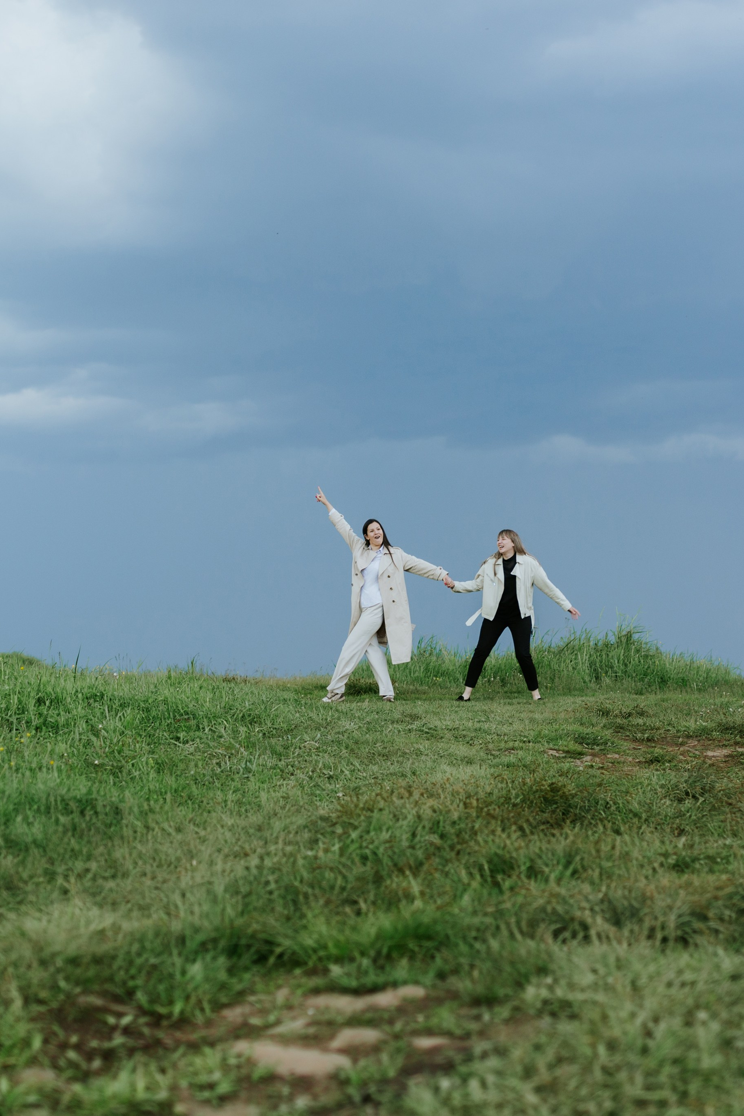 Диля, Катя и море