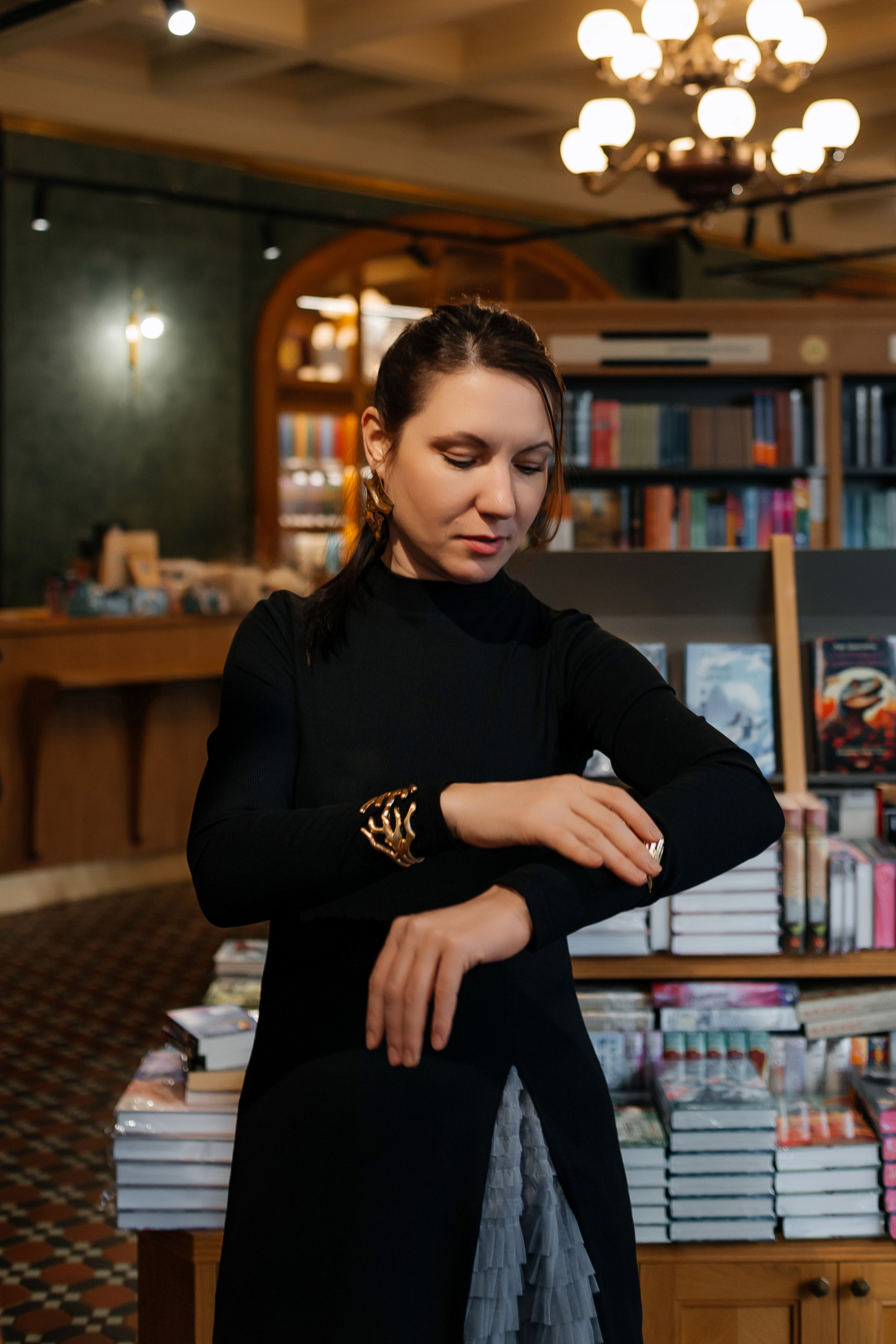 Проект «Индивидуальная фотосессия в Доме книги». Женский и семейный фотограф в Санкт-Петербурге Екатерина Симонова