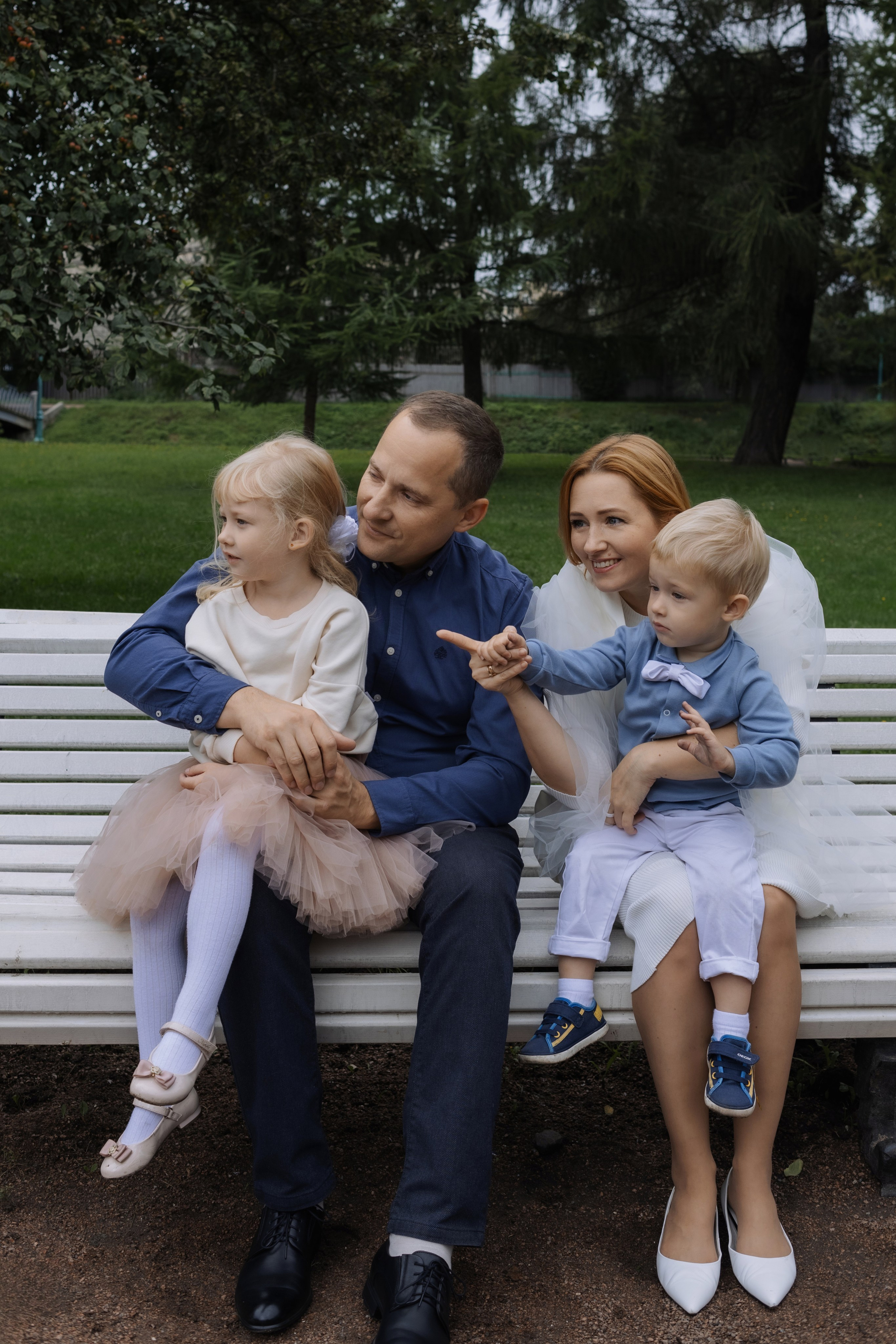 Семейная фотопрогулка в Таврическом. Женский и семейный фотограф в Санкт-Петербурге Екатерина Симонова