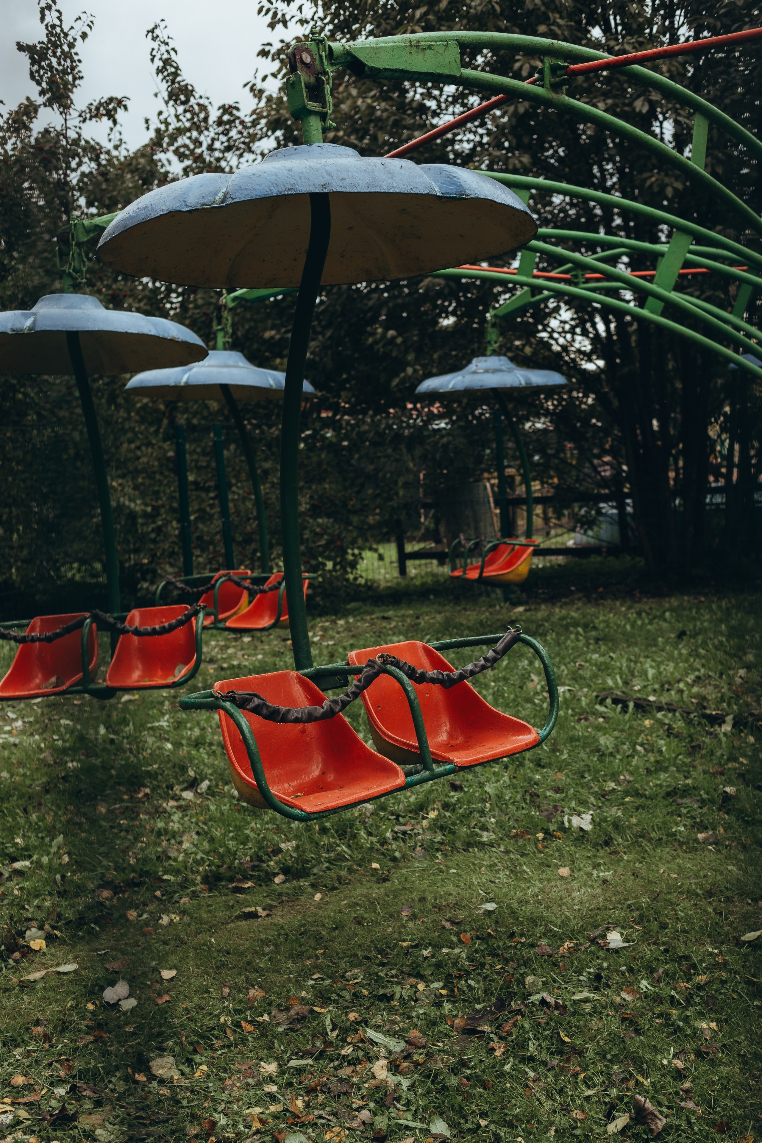 Алеся и Сережа. Love story в парке аттракционов. Женский и семейный фотограф в Санкт-Петербурге Екатерина Симонова