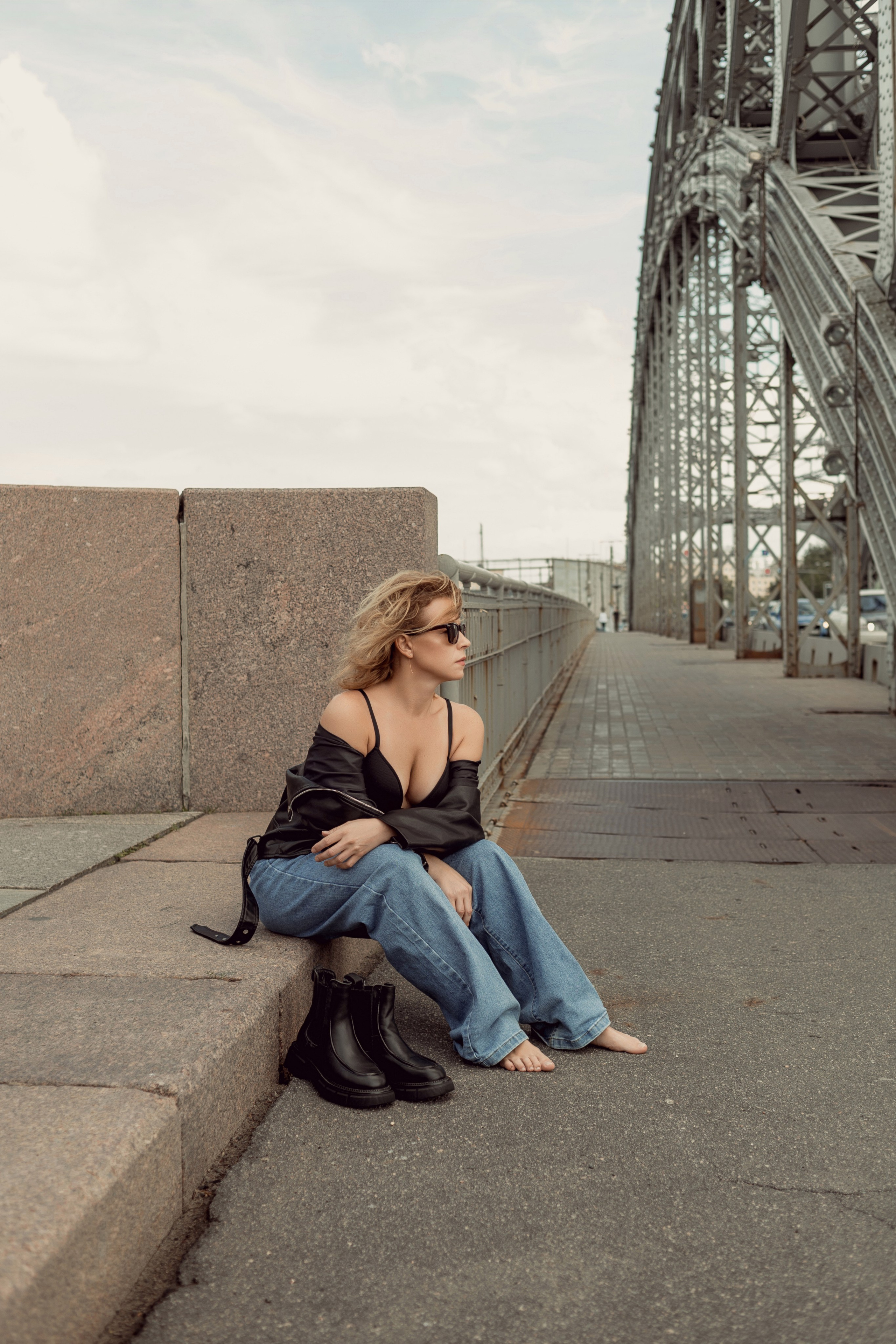 Надежда. Мост Петра I. Женский и семейный фотограф в Санкт-Петербурге Екатерина Симонова