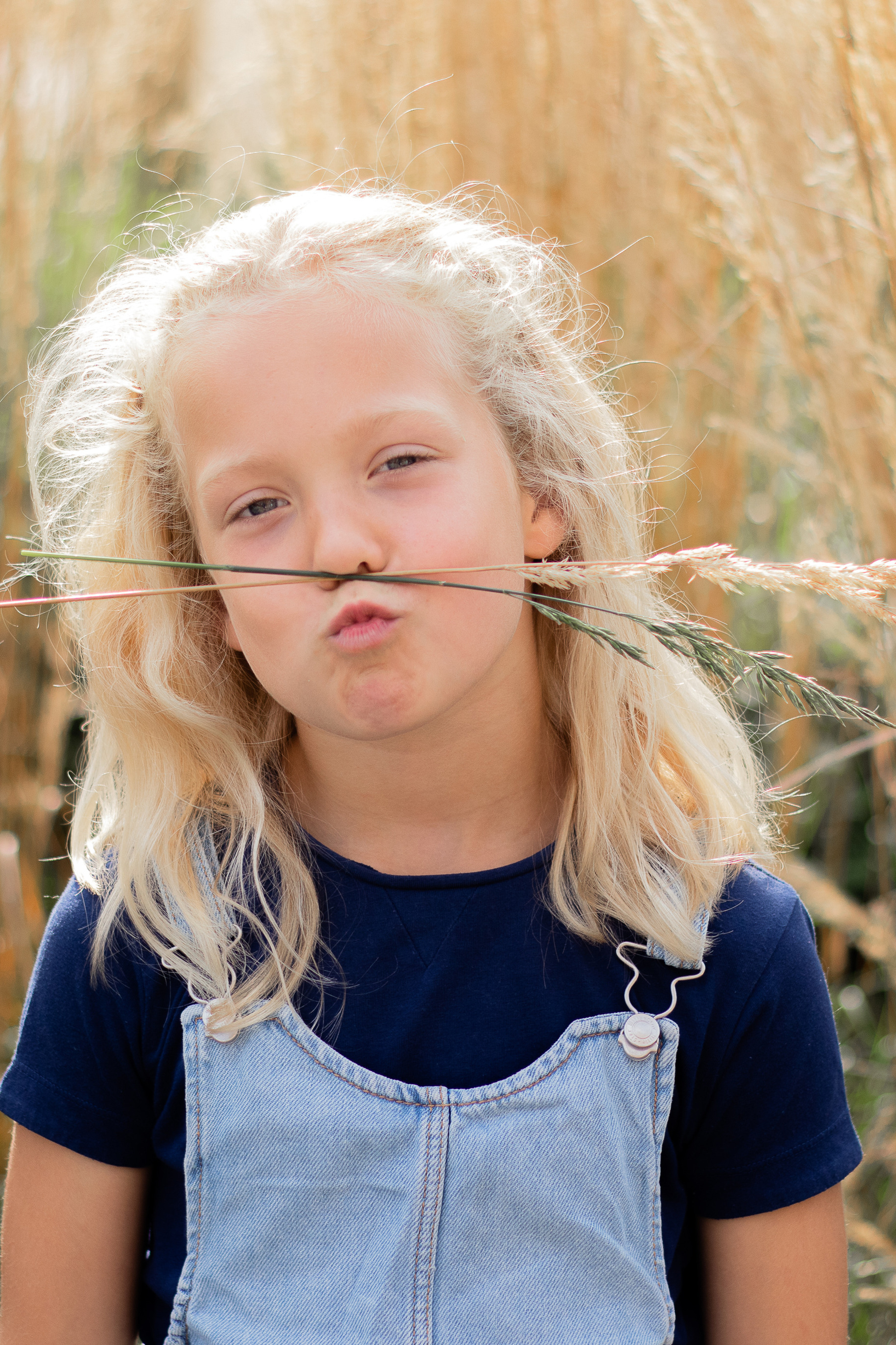 Flower dreams, Seda’s spring photoshoot. Family, Children and Business photographer in Belgium