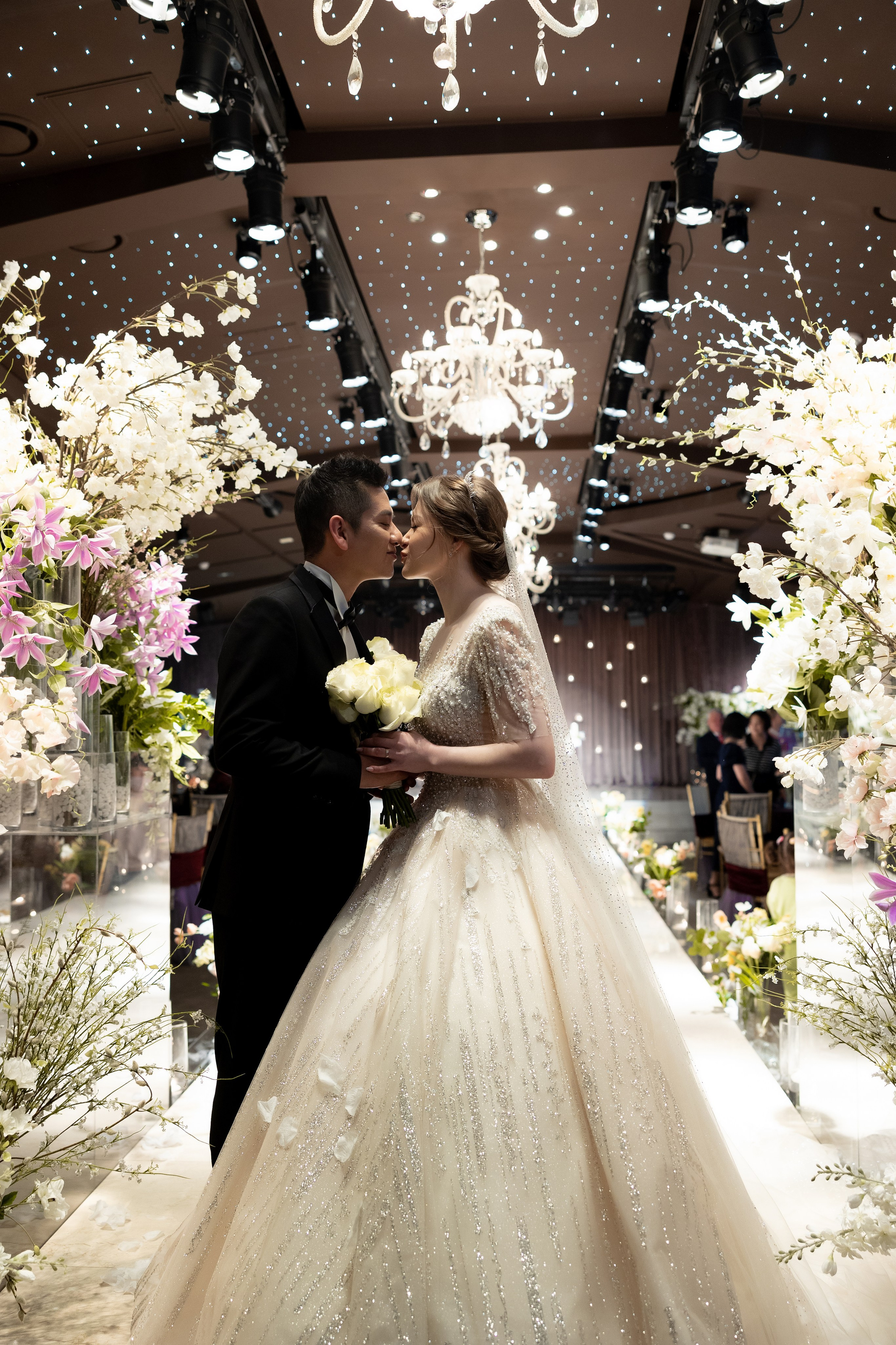 Beautiful wedding in Korean style