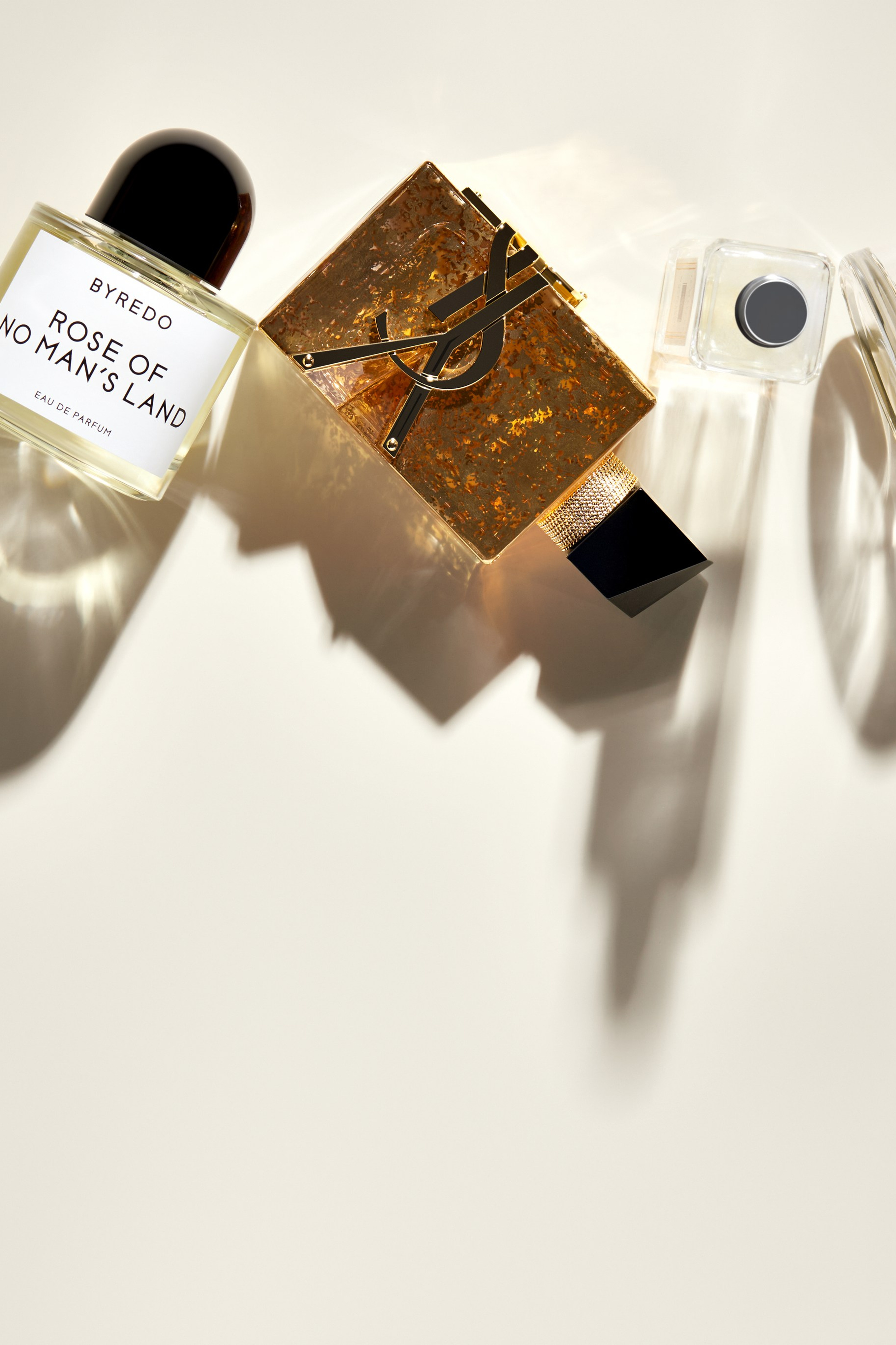 product retouching 👩🏻‍💻 Close up in highlight PRODUCT photo by @balabotya, education @retouch_fedorovna