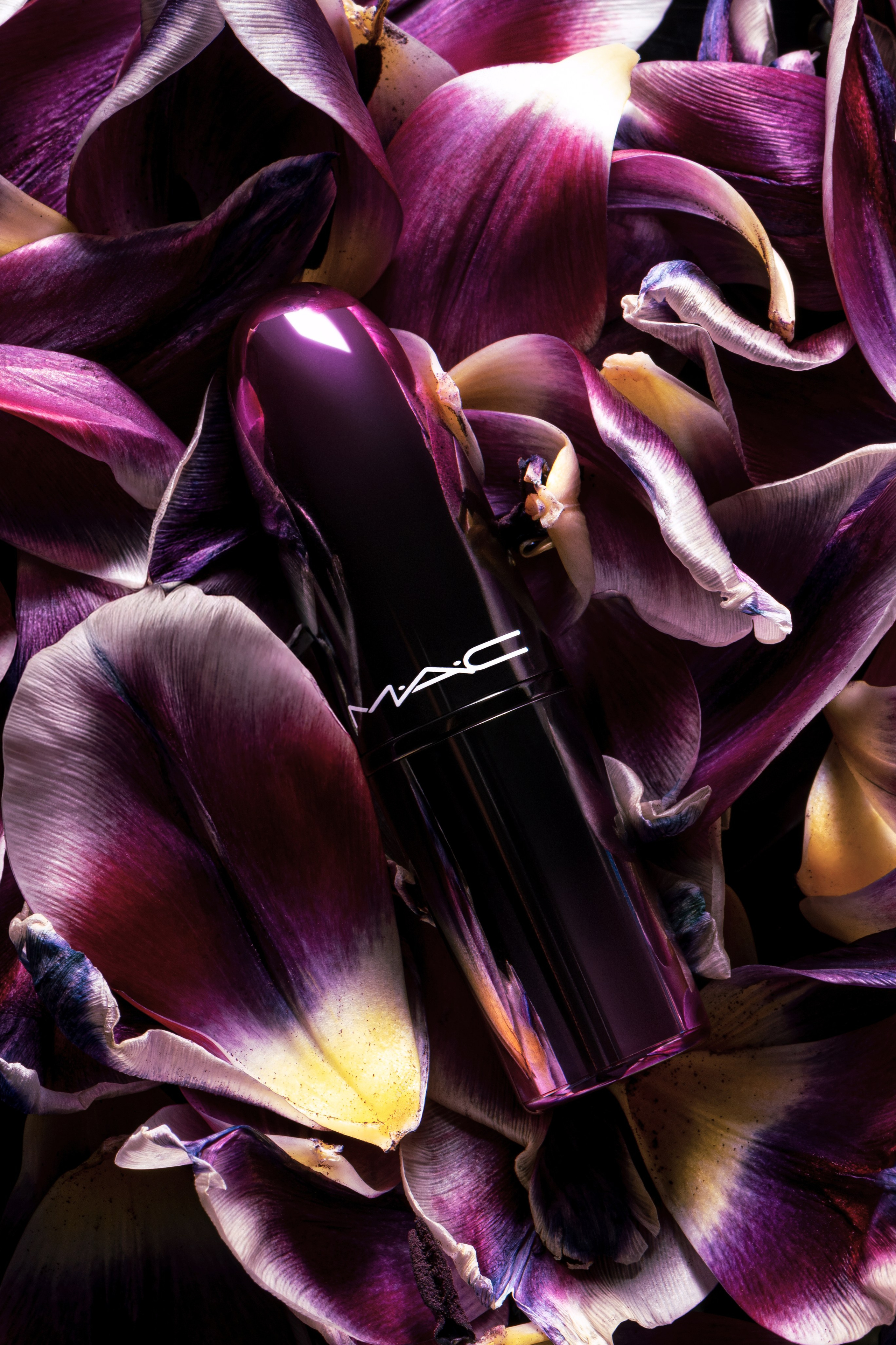 HOME. Professional retoucher