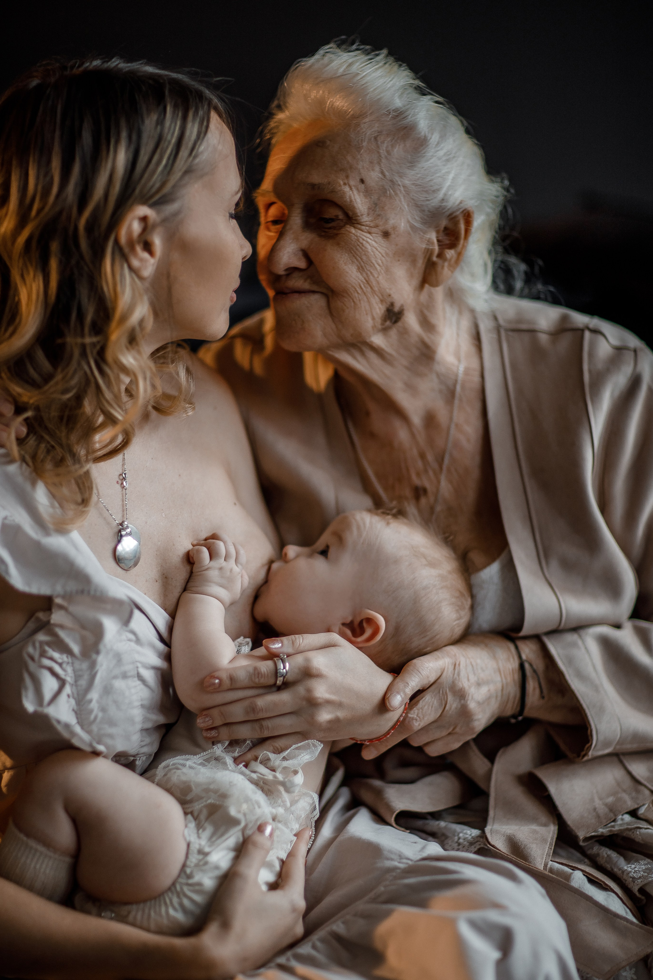 Женские корни