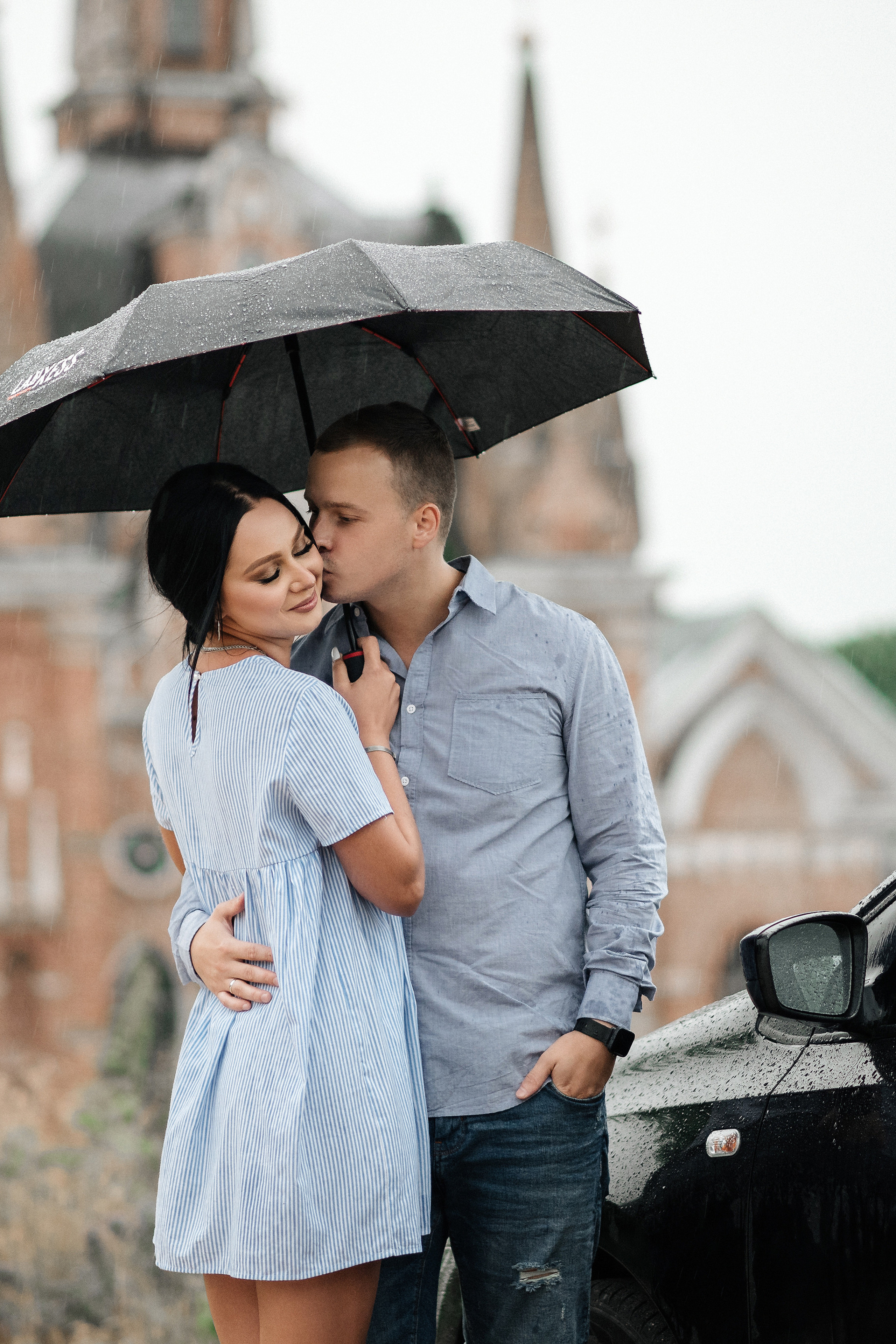 Лера и Артём под дождем в Вешаловке, 10 минут съемки