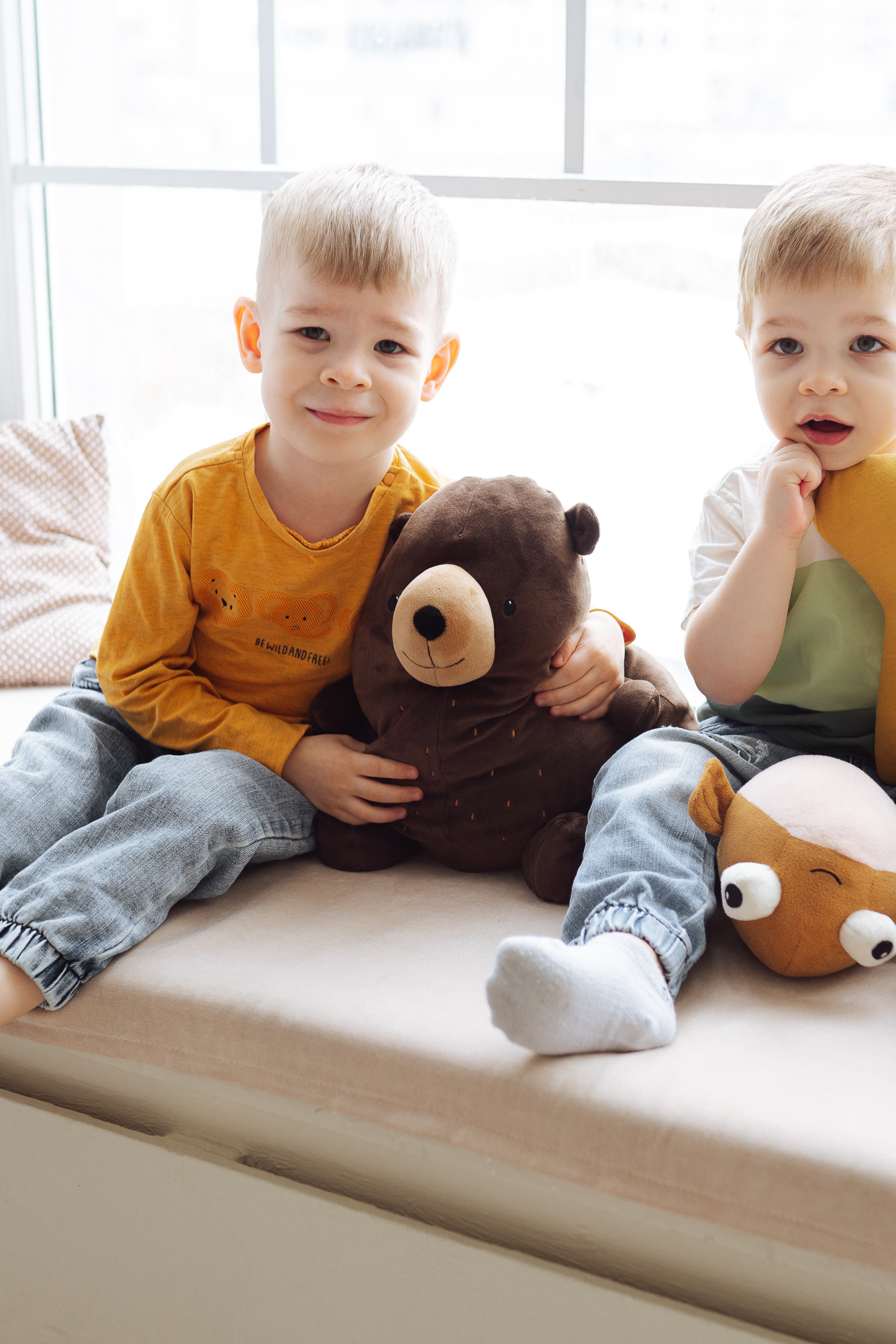 Семейная фотосессия в студии