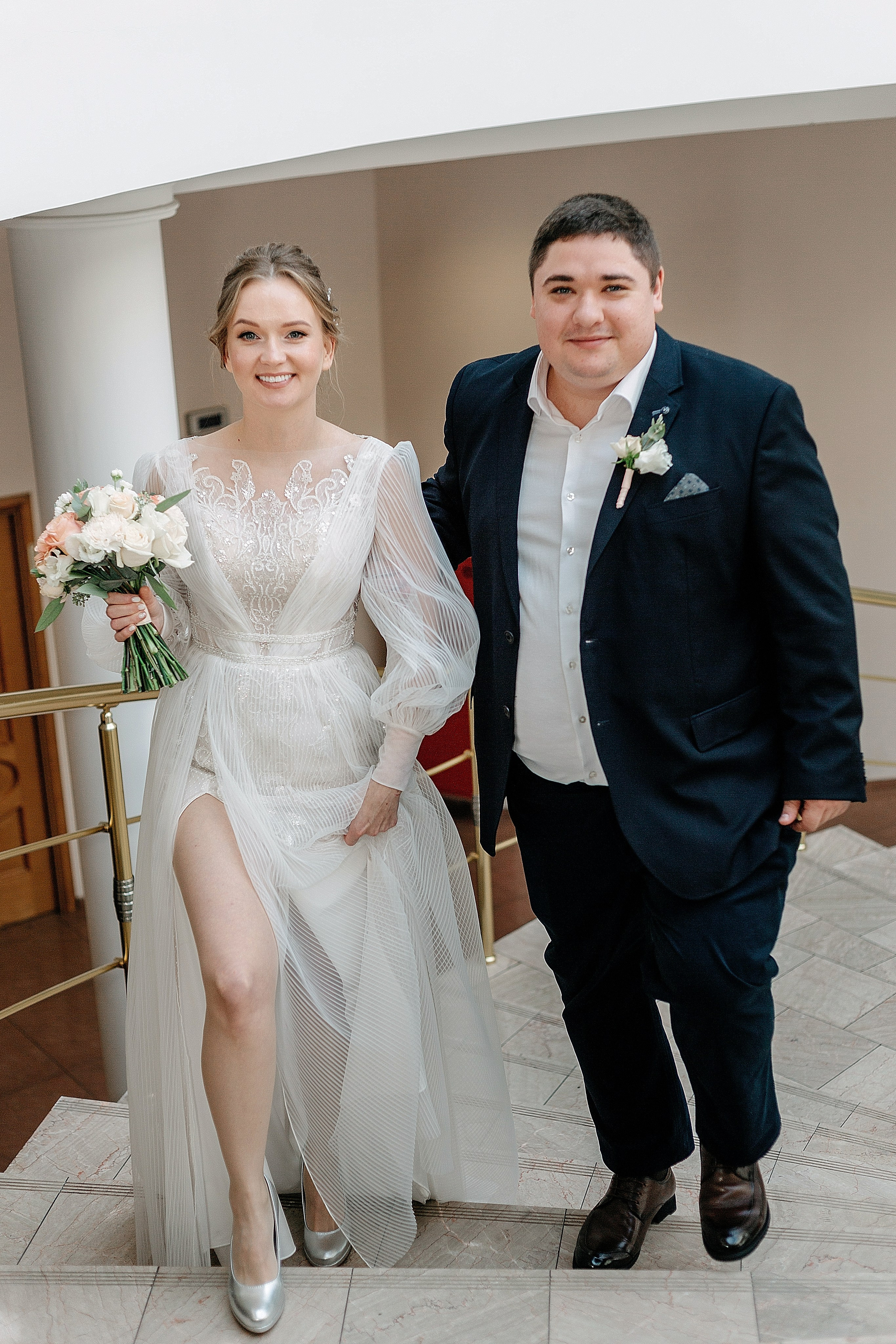 Марина и Александр: загс Приморского района, прогулка, банкет